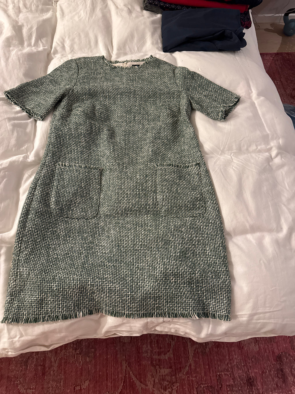 Hallhuber Tweed Kleid – Bouclé, Grün/Weiß, Gr. 38, Sehr guter Zustand
