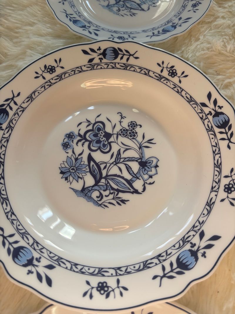 Set of 6 Arcopal Blue Bonnet Soup Plates, White/Blue Floral, 25cm, Vintage Opal Glass