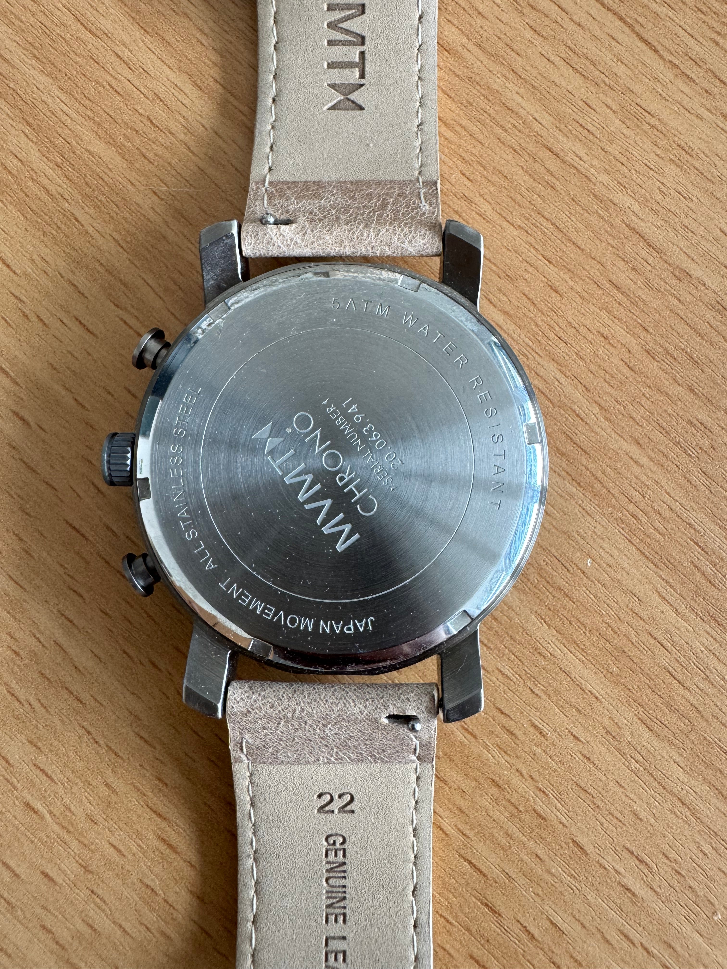 MVMT Chrono 40 Gunmetal Sandstone – 40mm Chronograph, sehr guter Zustand