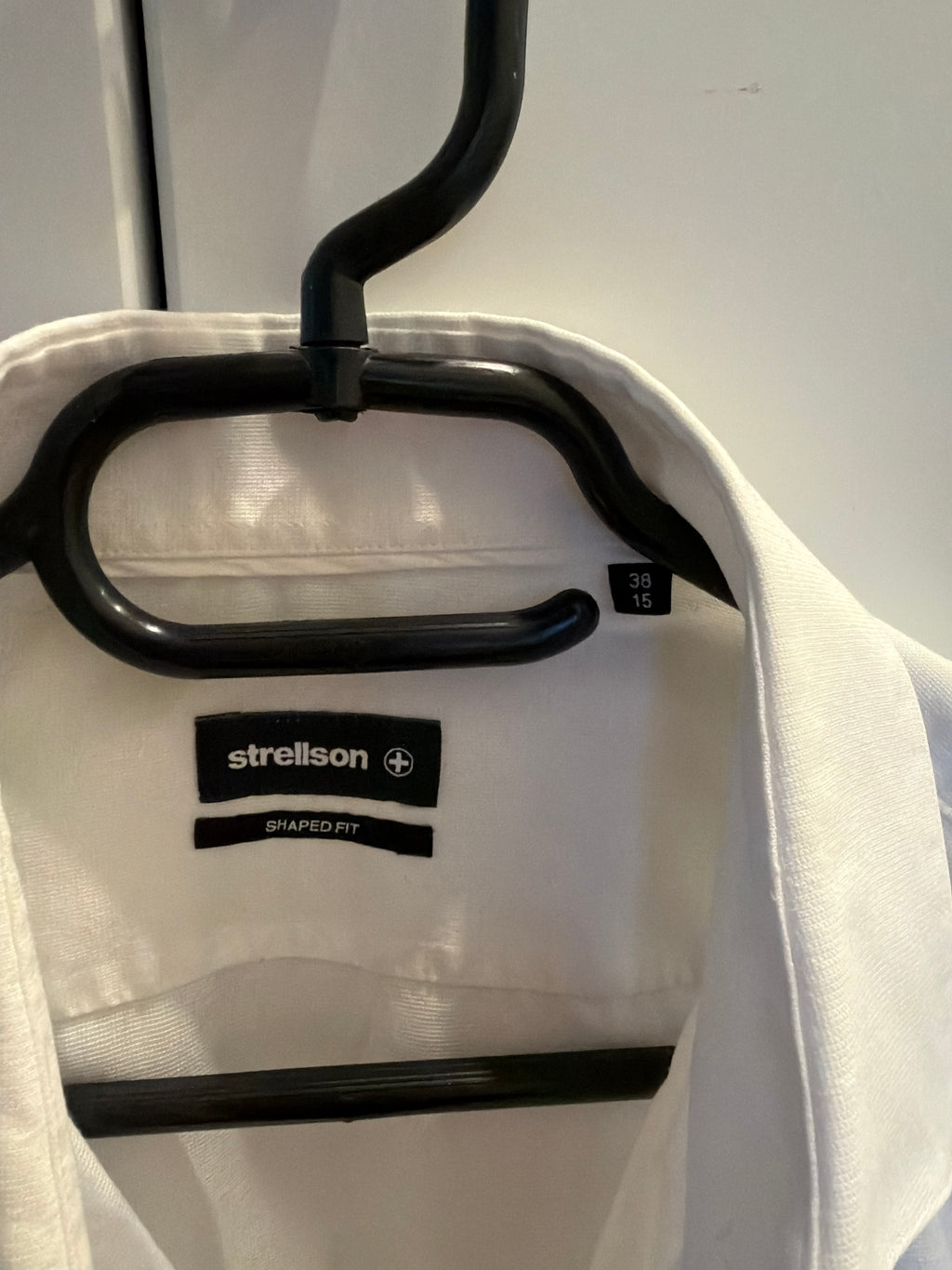 Strellson Shaped Fit Hemd, Kurzarm, Gr. 38/15, Weiß – sehr guter Zustand