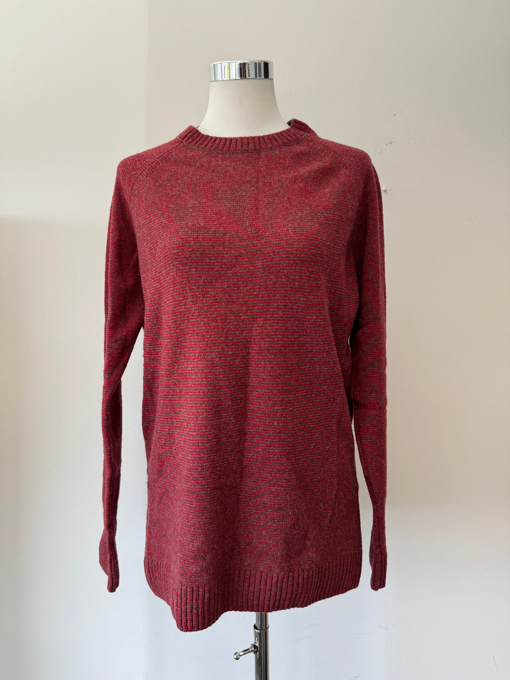 Cambridge SuperLamb's Wool Pullover – Pomegranate, Größe M, Wie Neu