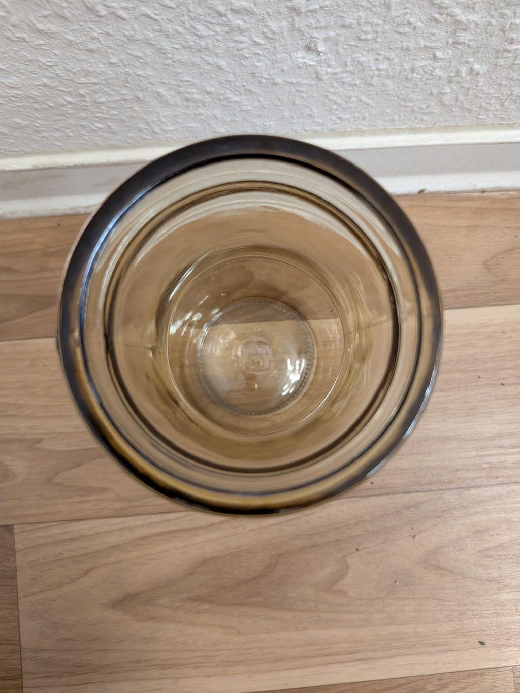 Vintage Glas-Dekanter mit Metalldeckel & Rosendekor, ca. 25 cm, sehr gut