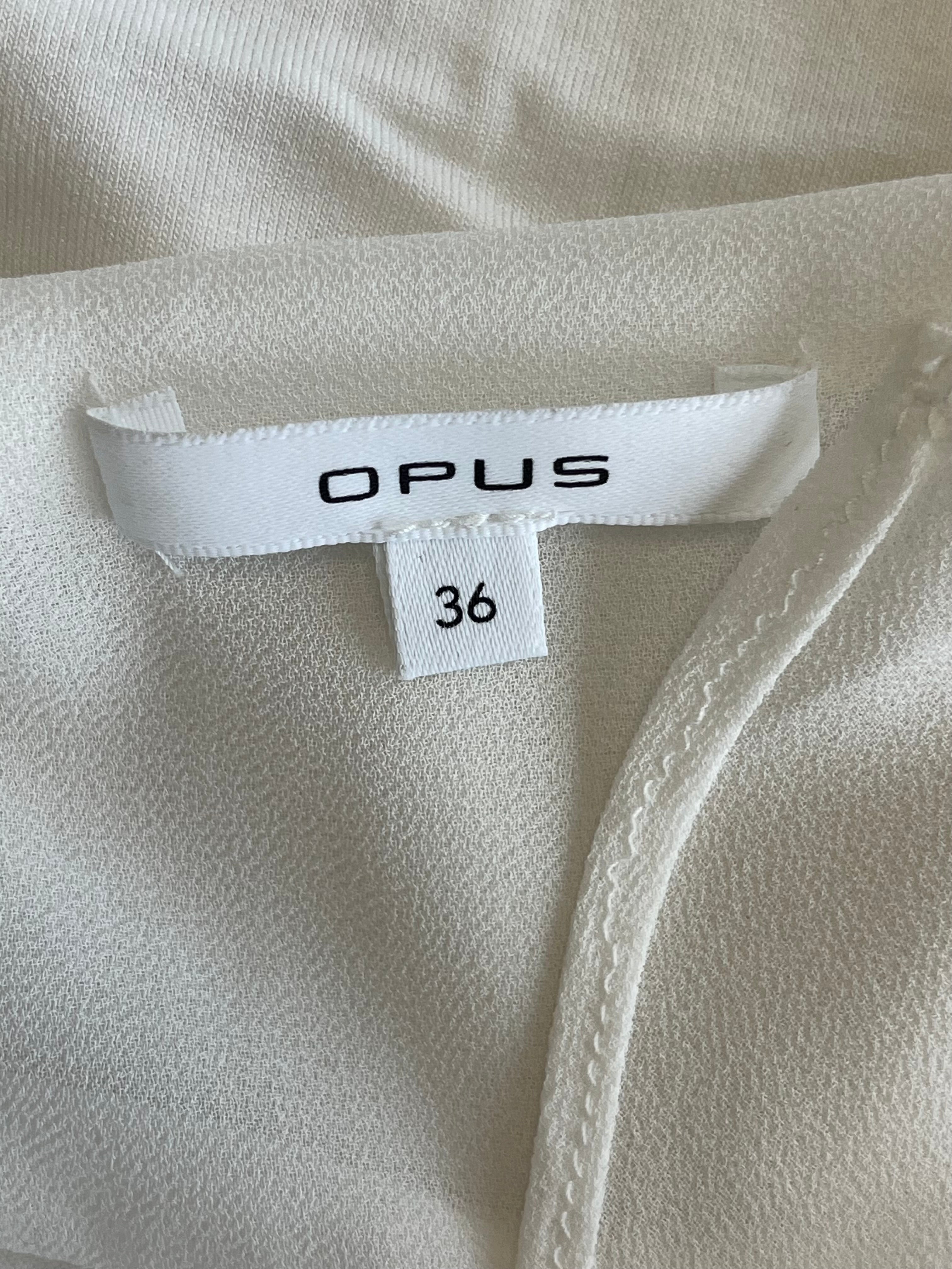 OPUS Blouse, Size 36, Off-White, 2 Chest Pockets, Very Good Condition