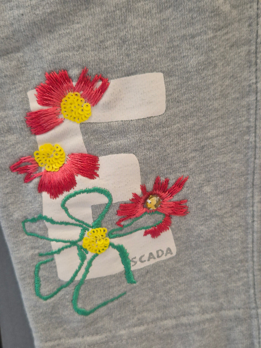 Escada Sport Jogginghose, S, grau, Blumenstickerei, guter Zustand