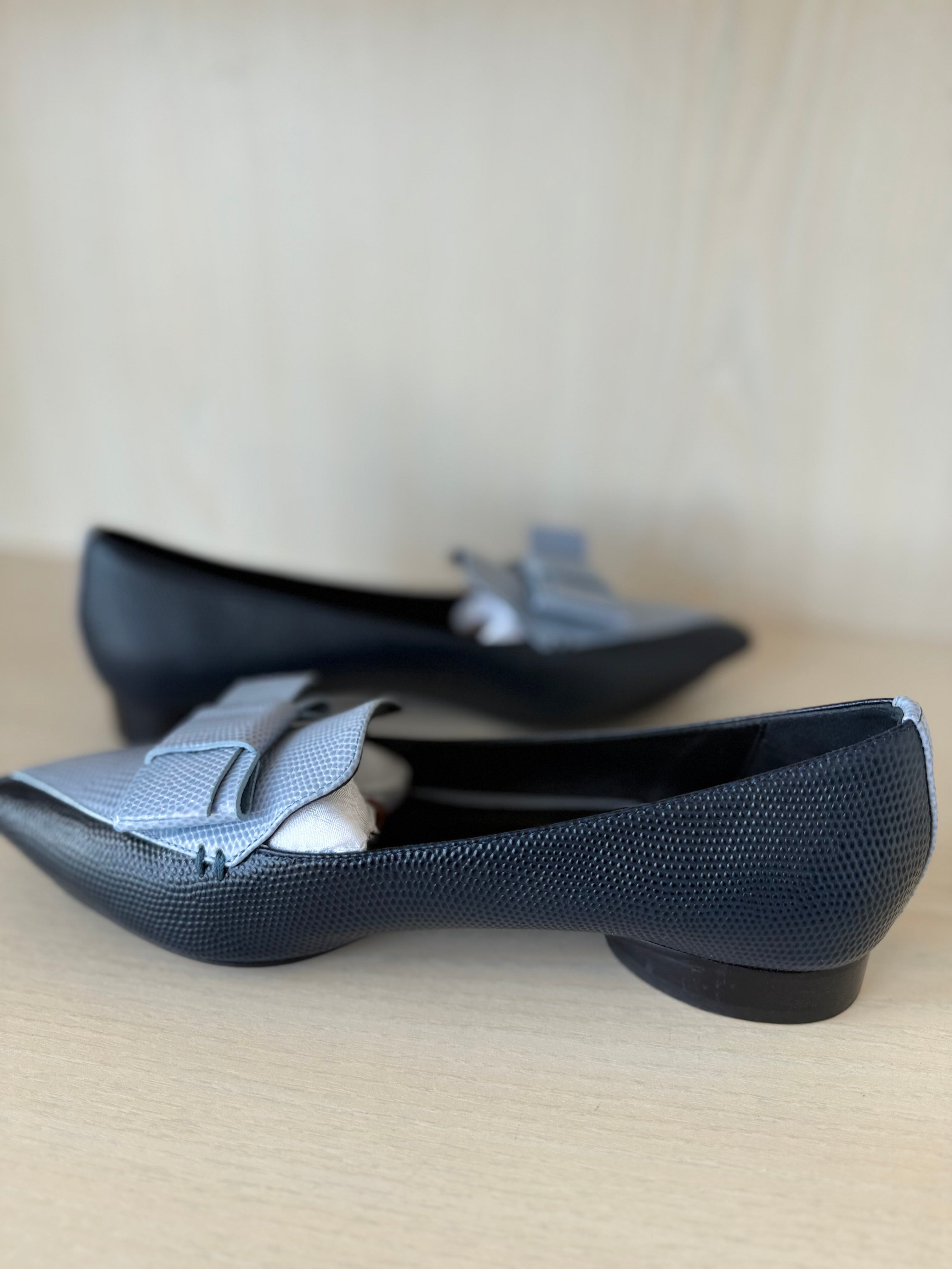 Erdem x Nicholas Kirkwood Bow Loafers | Blue | EU 37.5 | Leather | Very Good