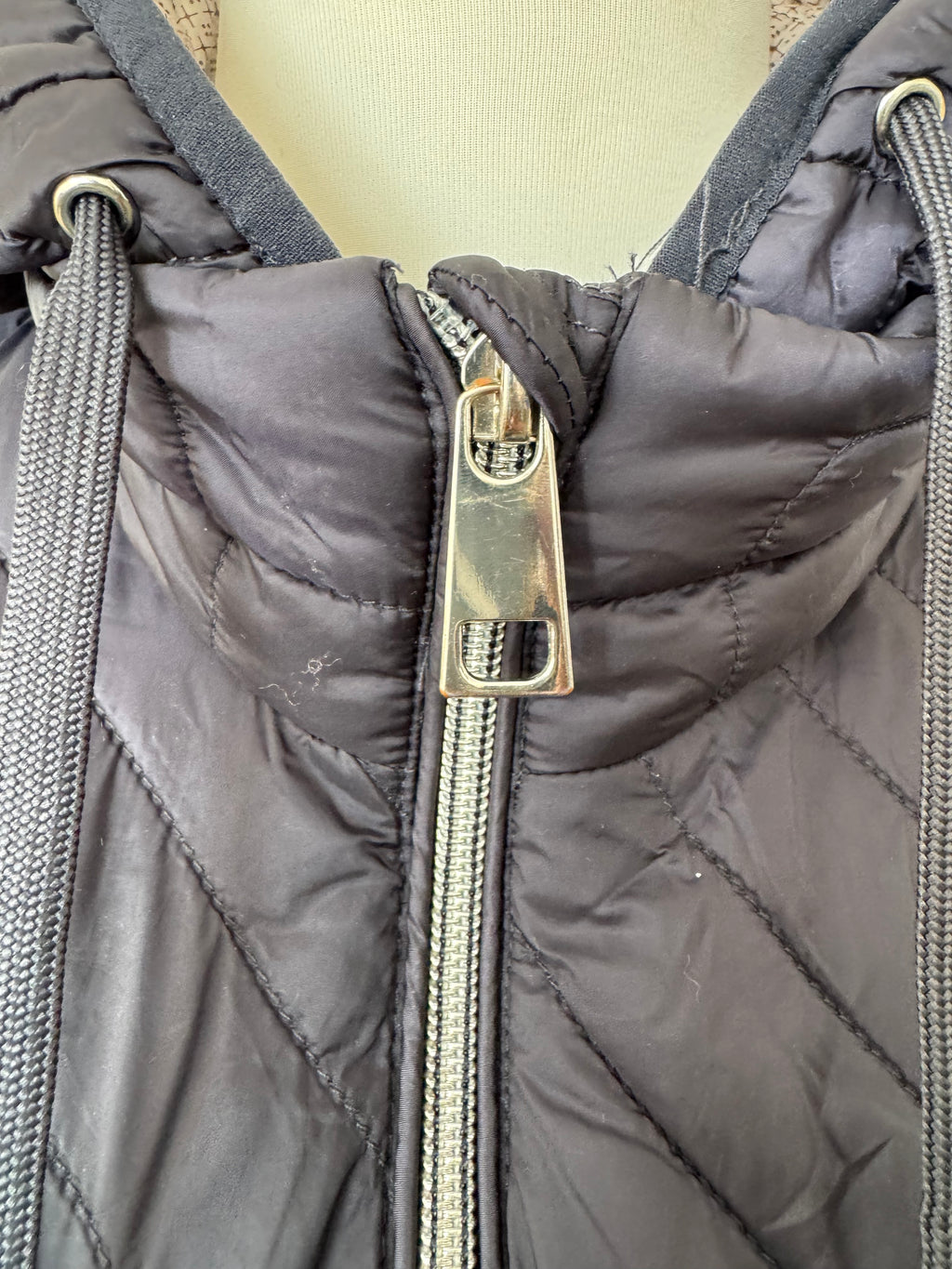 Barbara Lebek Steppjacke mit Kapuze, Navy, EU 42, Sehr guter Zustand