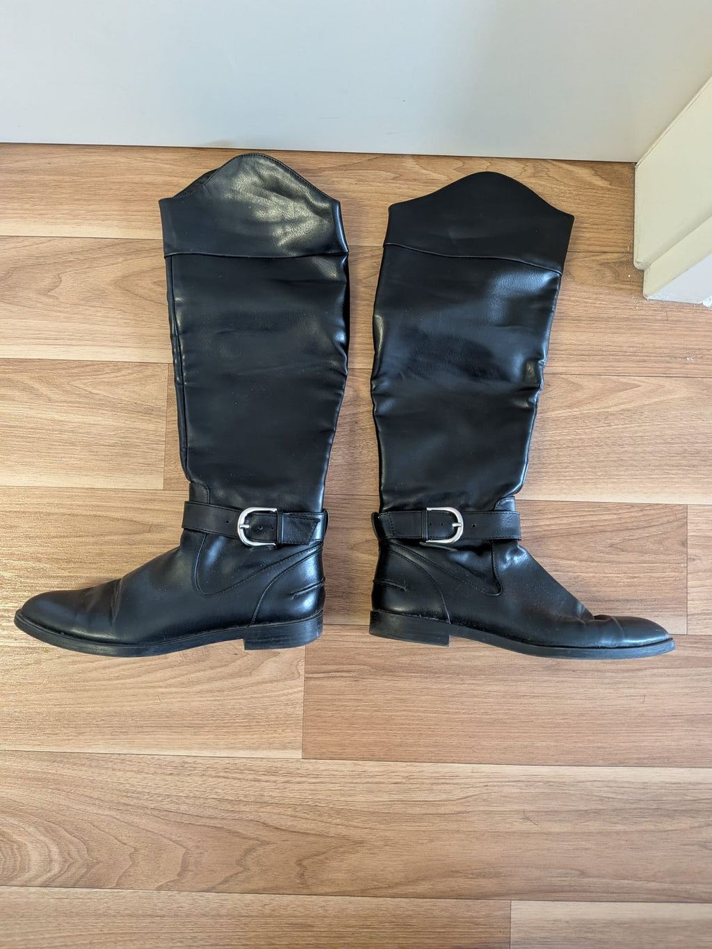 Zara Overknee Reitstiefel, Schwarz, EU 38, Gebraucht