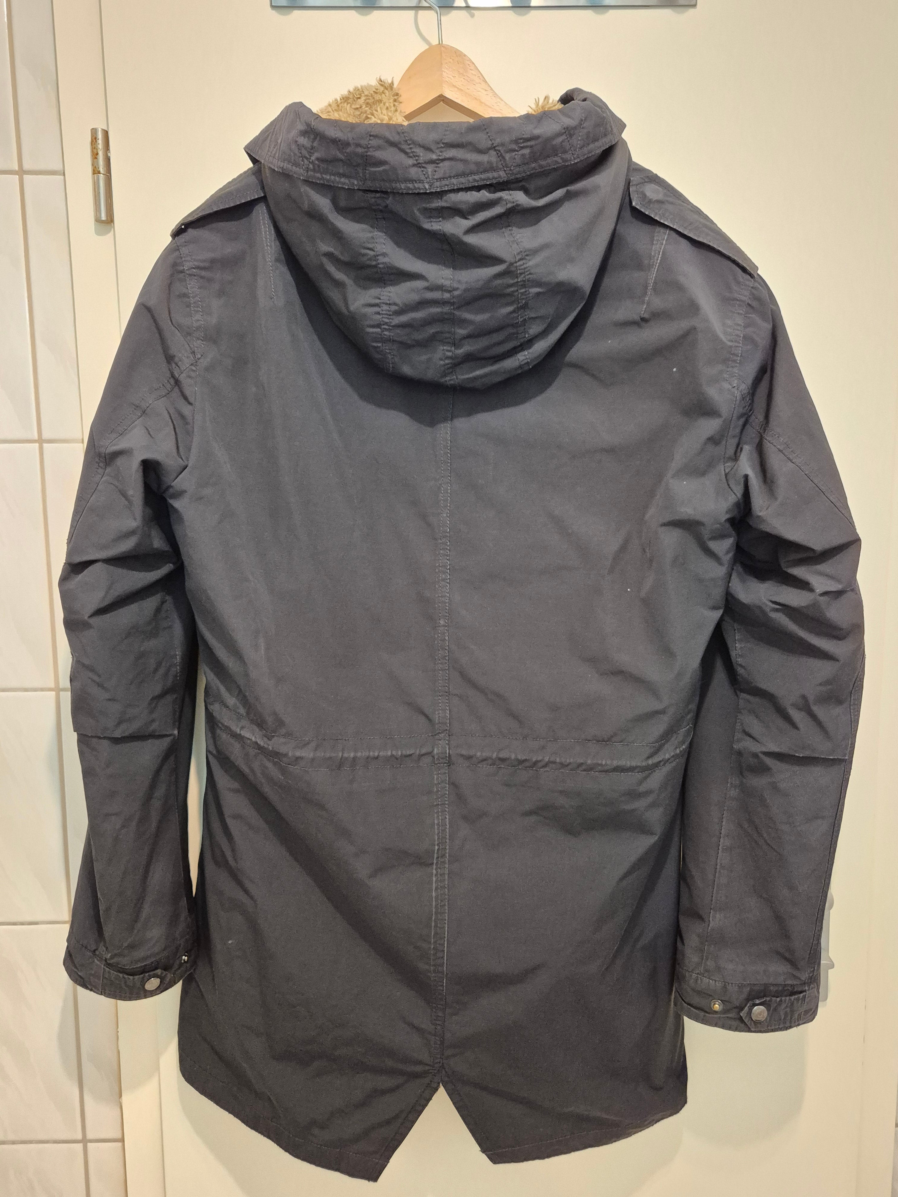 Cochrane „Procida“ Winterjacke | XXL | Kariertes Teddyfutter | Schwarz-Rot