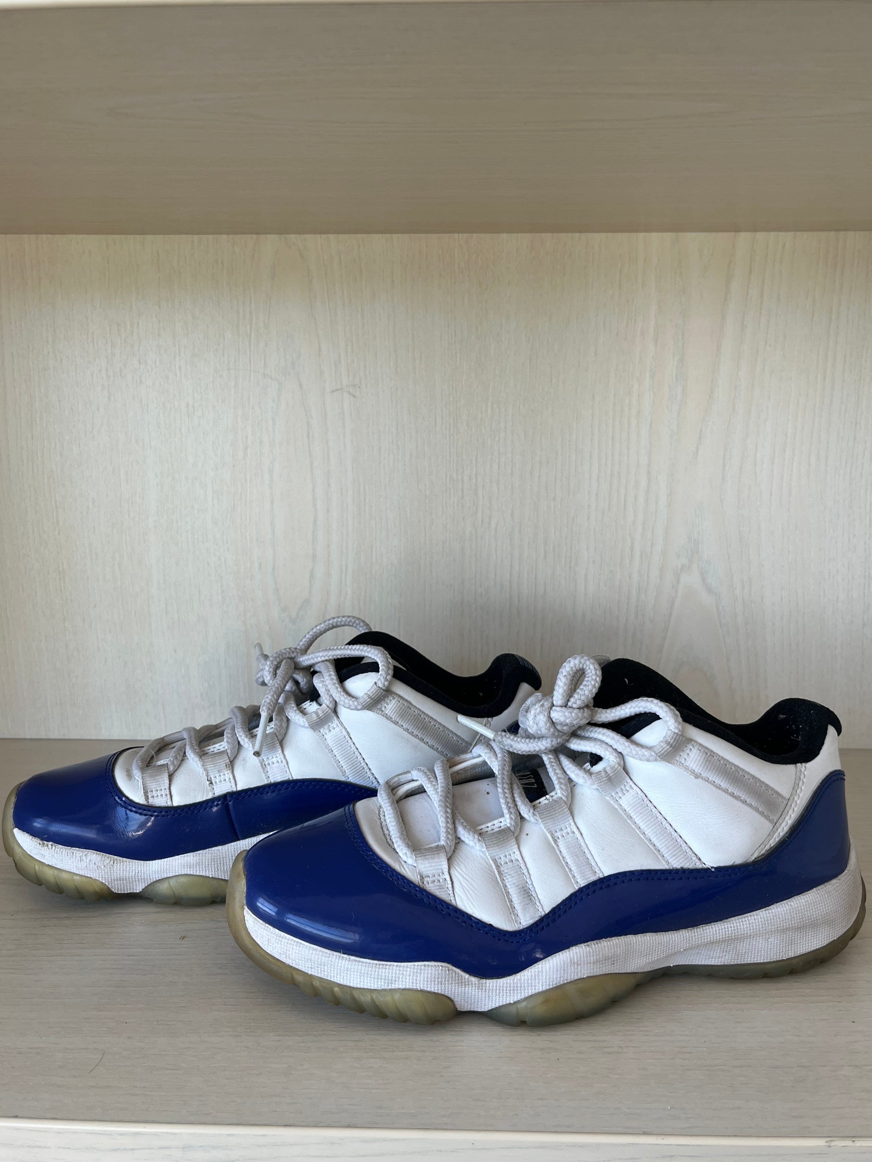 Air Jordan 11 Retro Low WMNS Concord Sketch | EU 38.5 Weiß/Blau Gebraucht