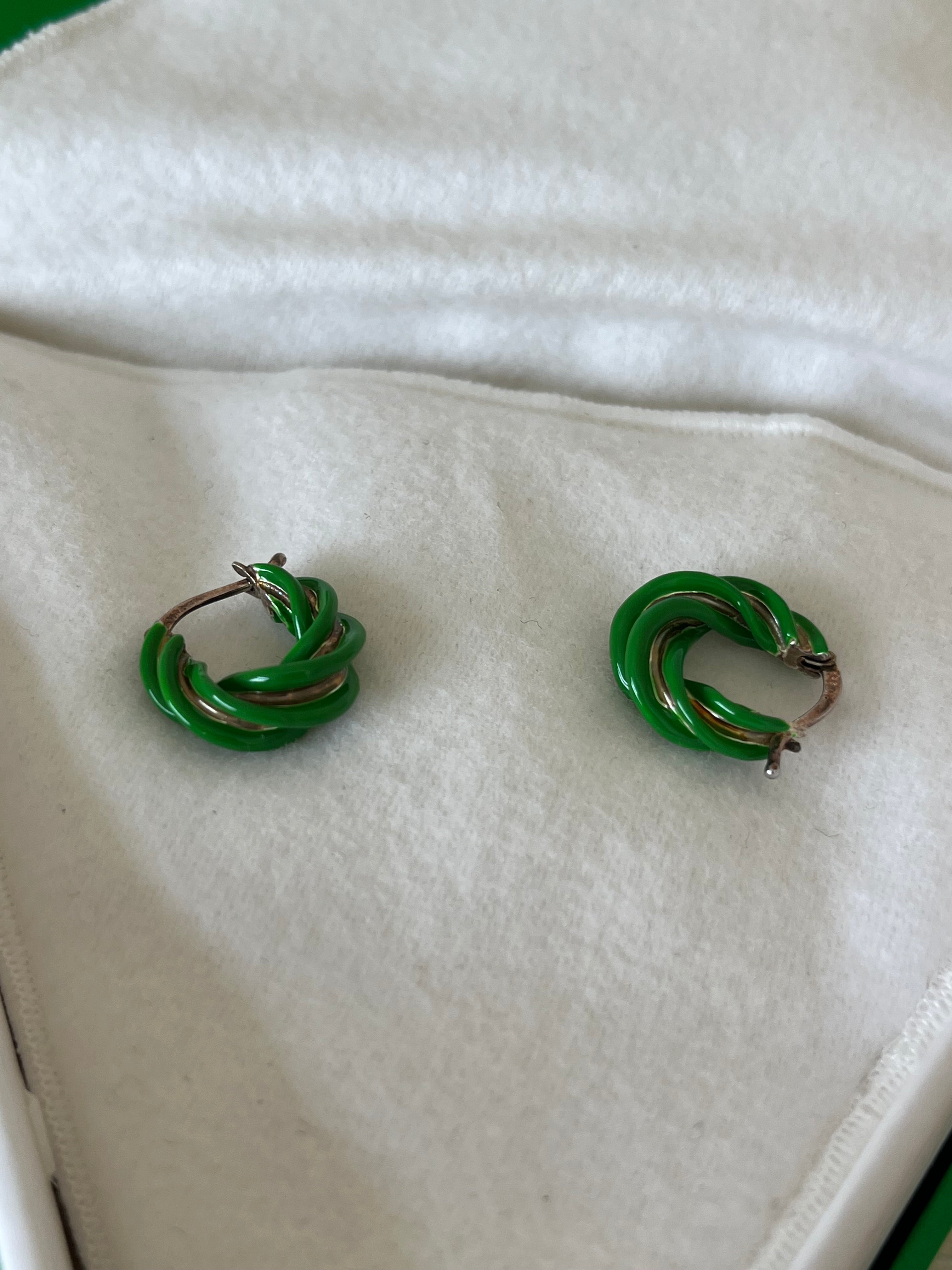 Bottega Veneta Twisted Hoop Ohrringe, Parakeet Grün, 925 Silber, Sehr Gut