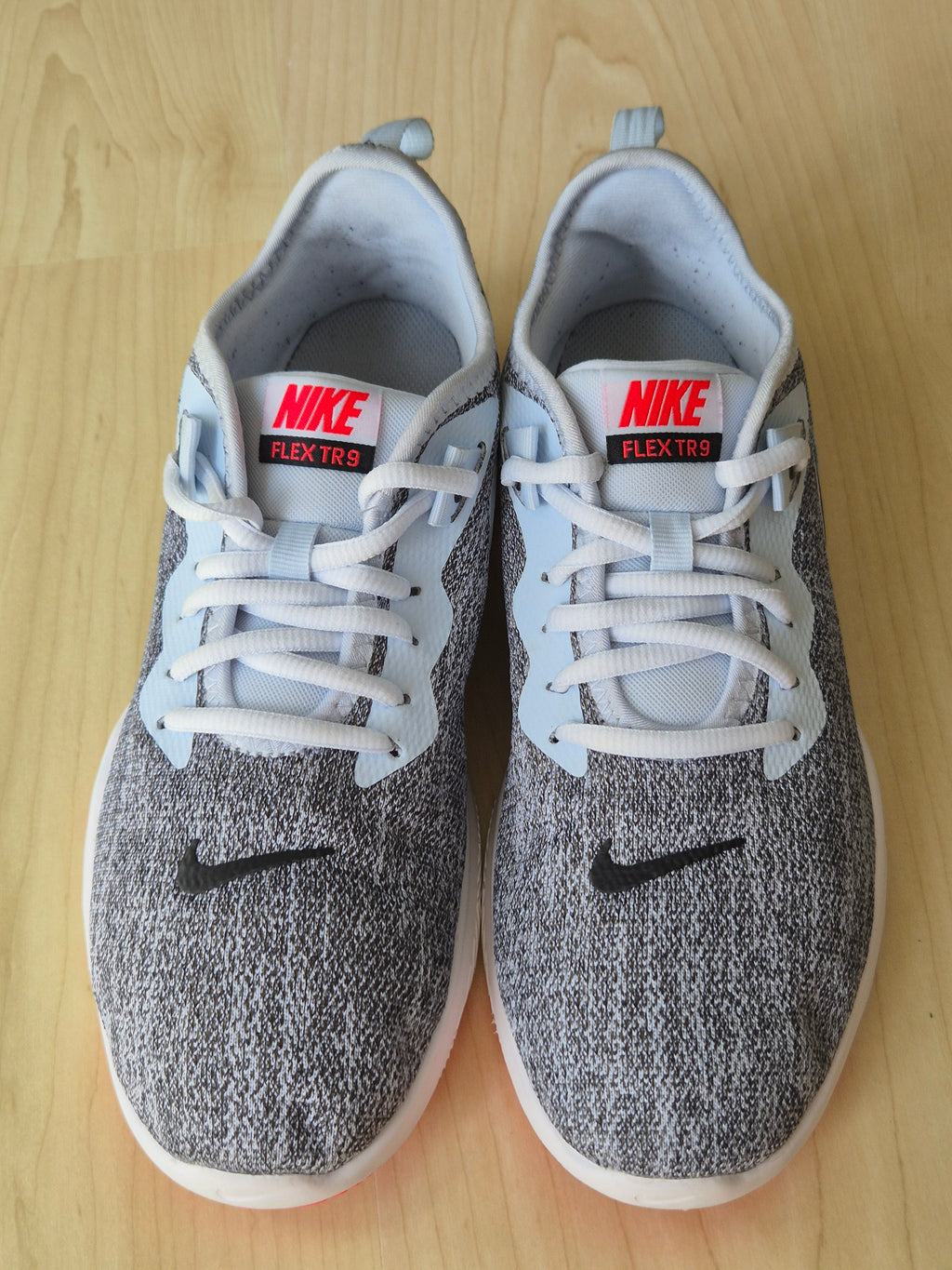 Nike Flex Trainer 9 Damen EU 40 Grau/Blau/Rot – sehr guter Zustand