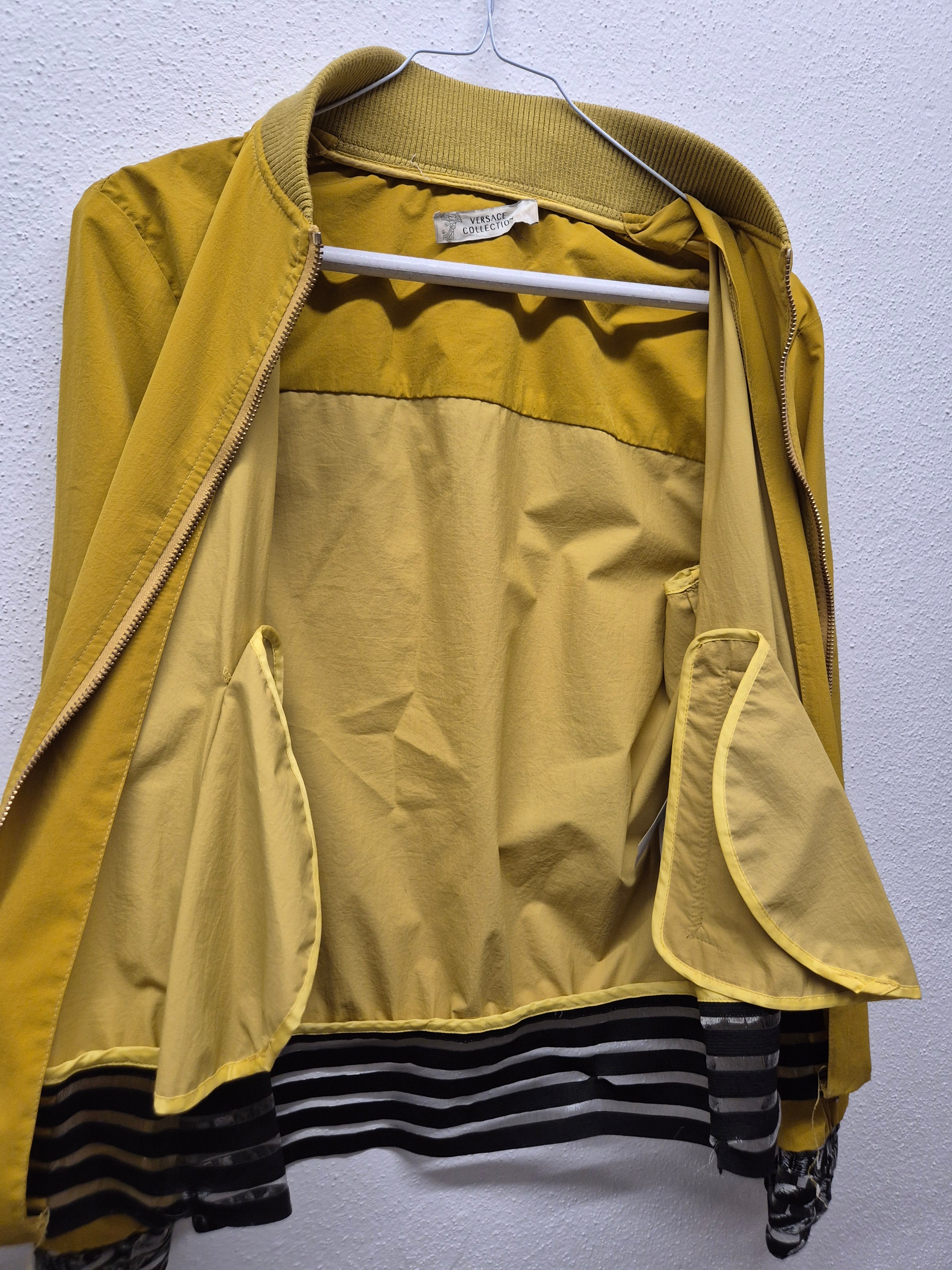 Versace Collection Bomberjacke – Senfgelb, IT 40 (EU 34/36), Guter Zustand