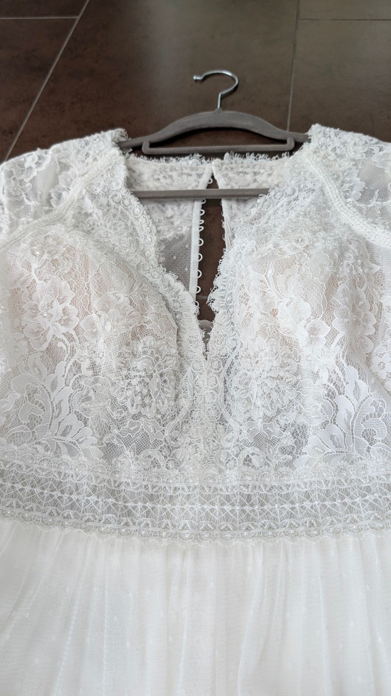 Rosa Clará Boheme “LIRIS” Bridal Gown, Lace & Tulle, White, Very Good