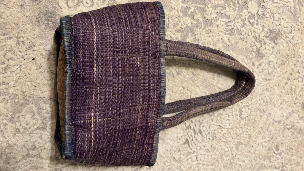 Lila Handgefertigte Strohtasche Mittel Vintage Boho Korb – Gebraucht