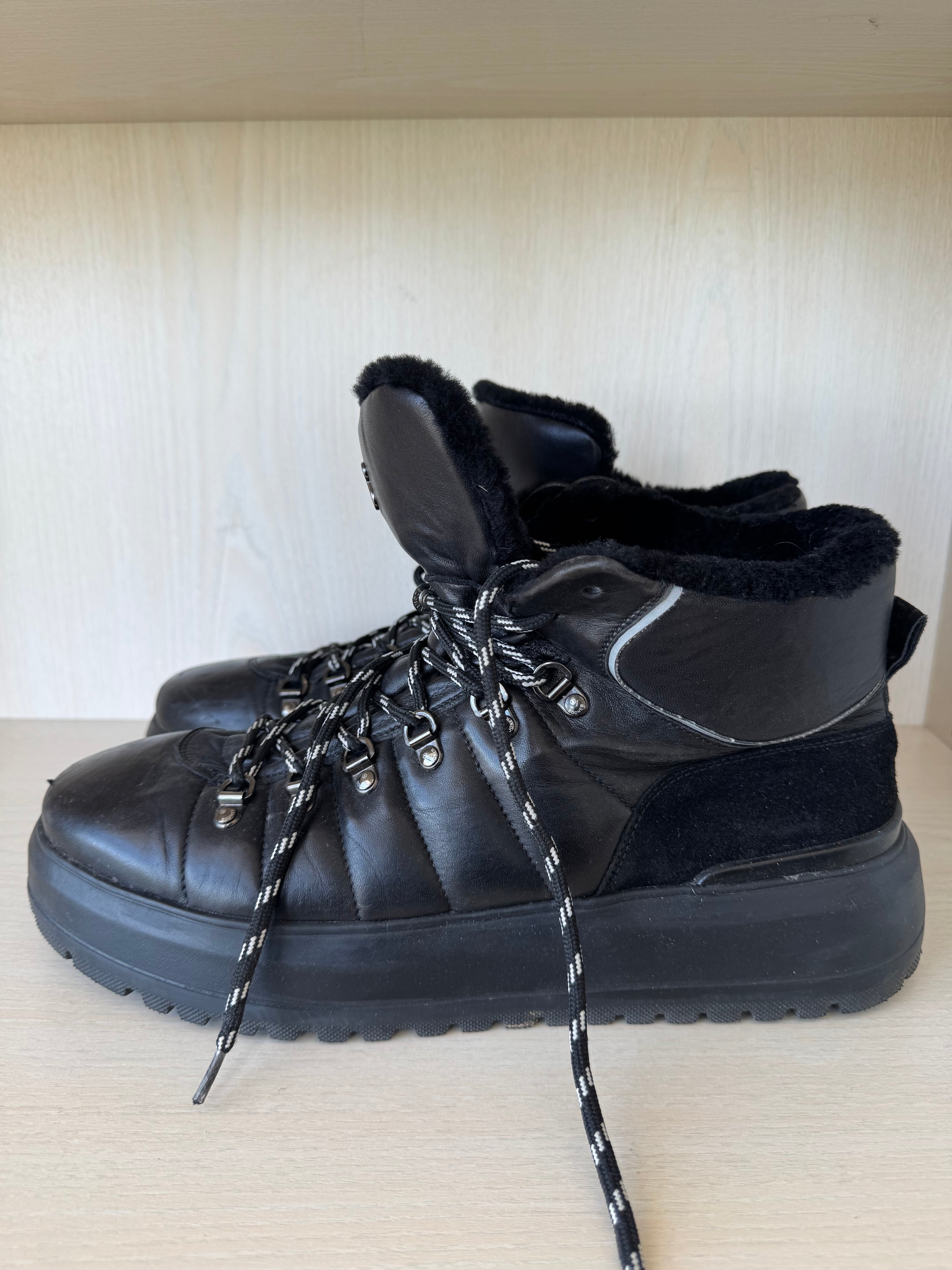 Bogner BANSKO Mid Boots Gr. 42 – Leder & Shearling, Schwarz, gebraucht