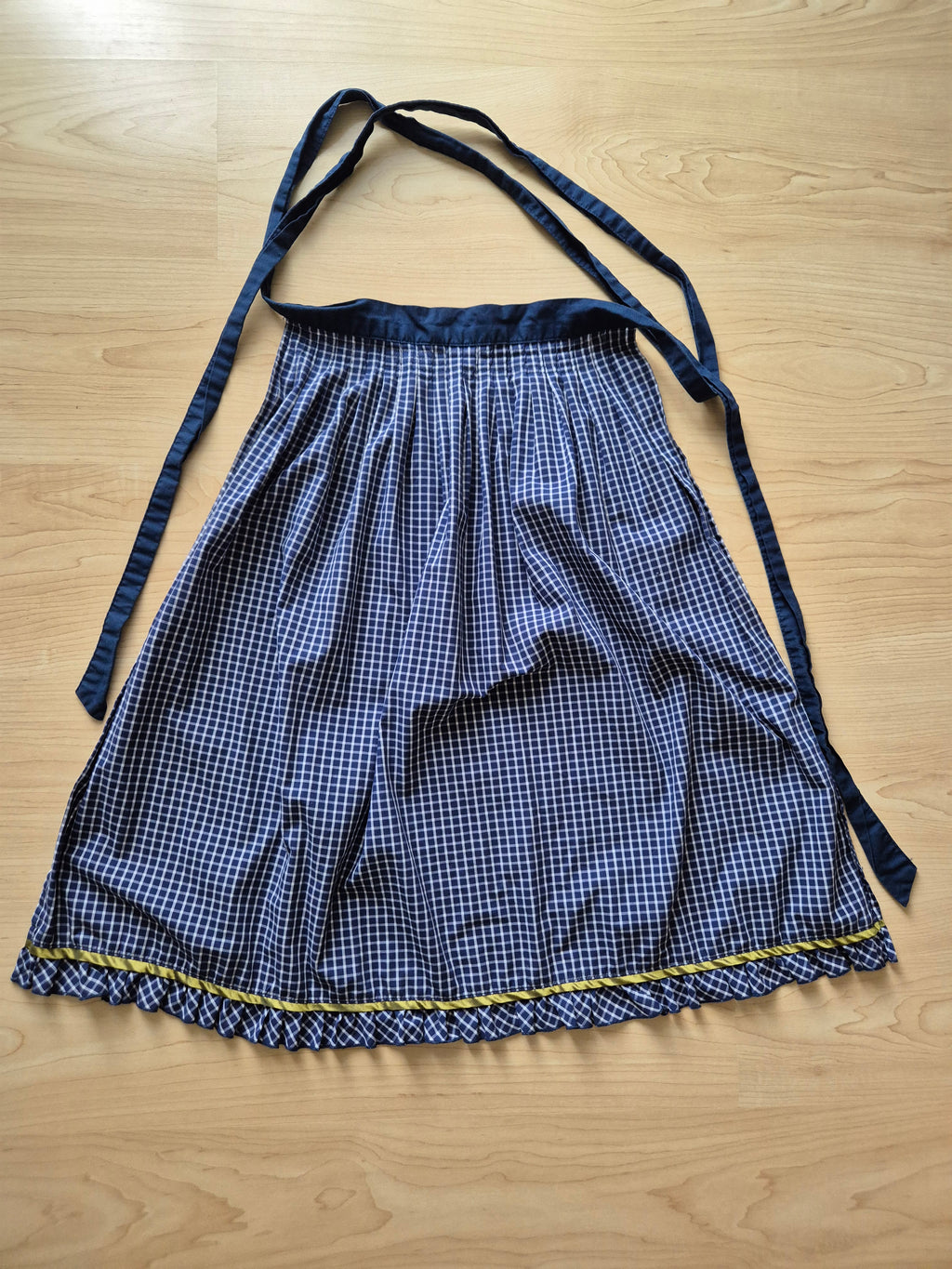 Daller Tracht Dirndl Set – Dunkelblau, Punkte, Gr. 34, Sehr Gut