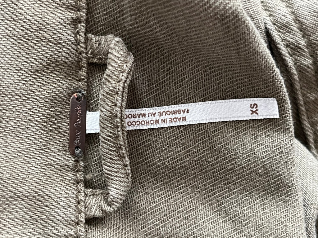 Free People „Rumors“ Cropped Jeansjacke Olive – XS, guter Zustand