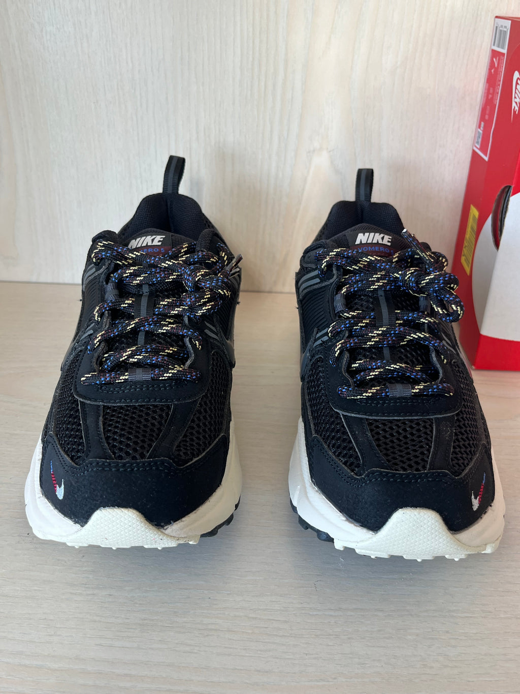 Nike Vomero 5 EE (GS) Schwarz/Anthrazit Größe EU 40 Neu