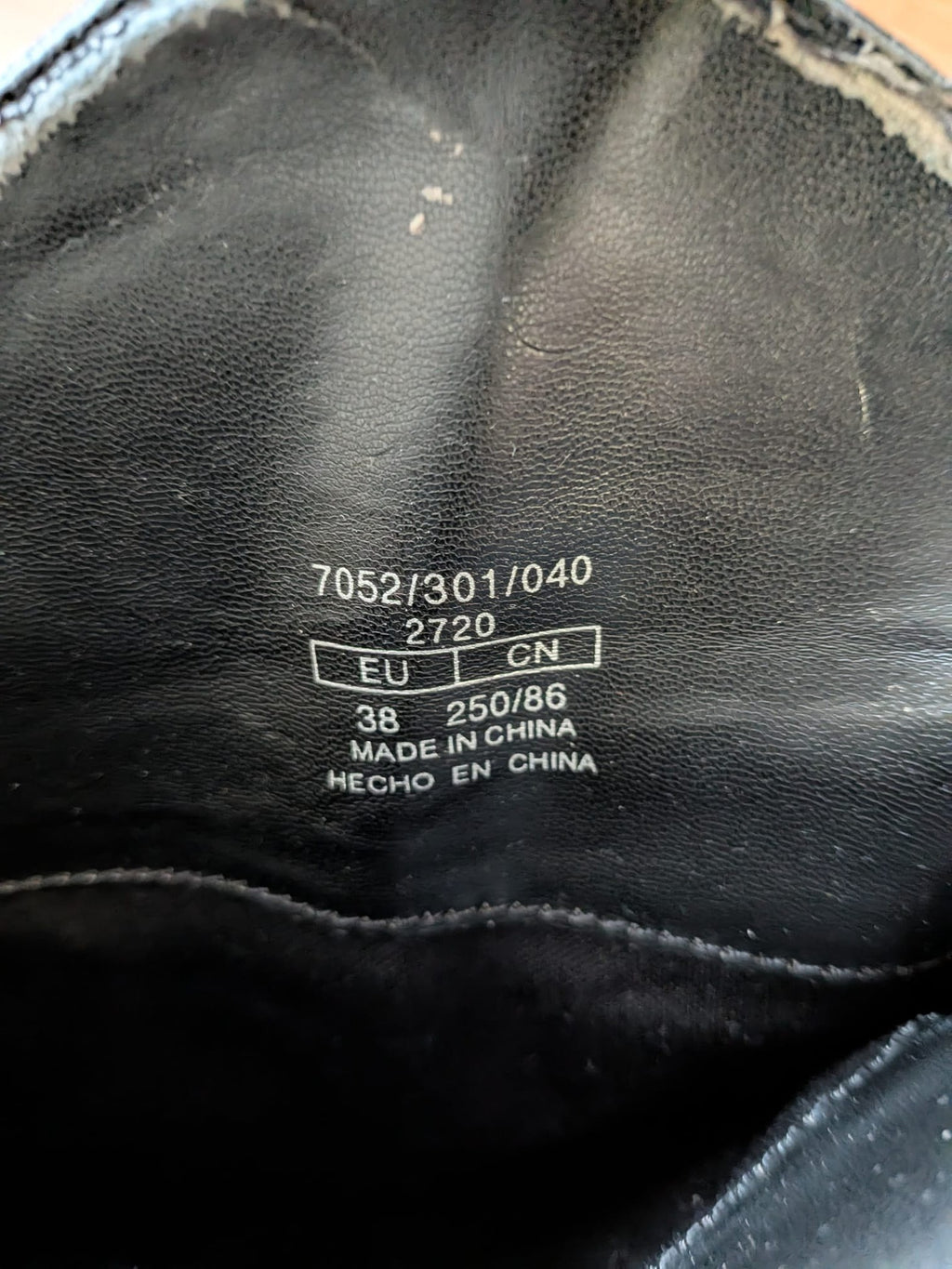 Zara Overknee Reitstiefel, Schwarz, EU 38, Gebraucht