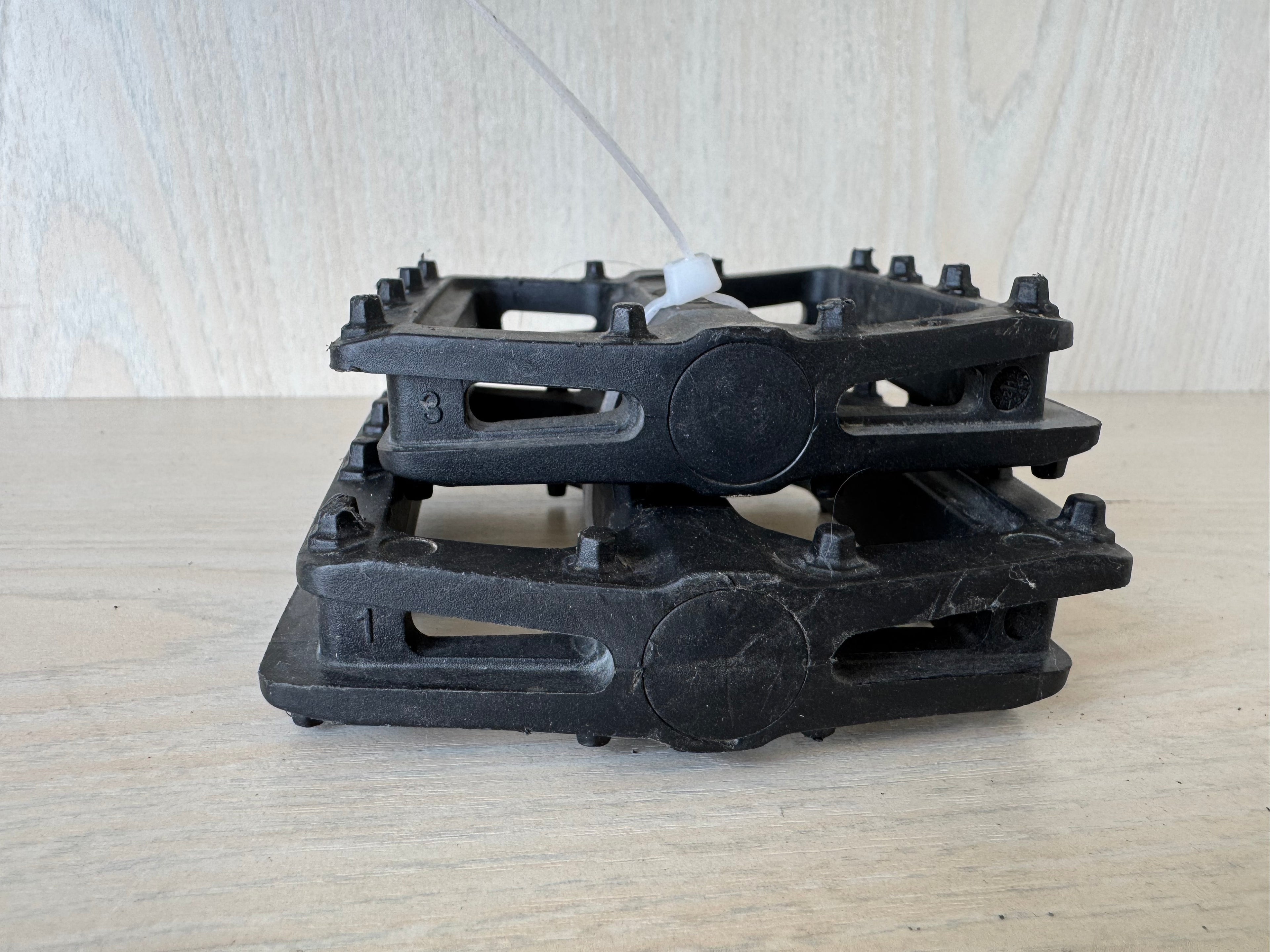 VP-536 Platform Pedals – Nylon Composite, Black, Normal Use