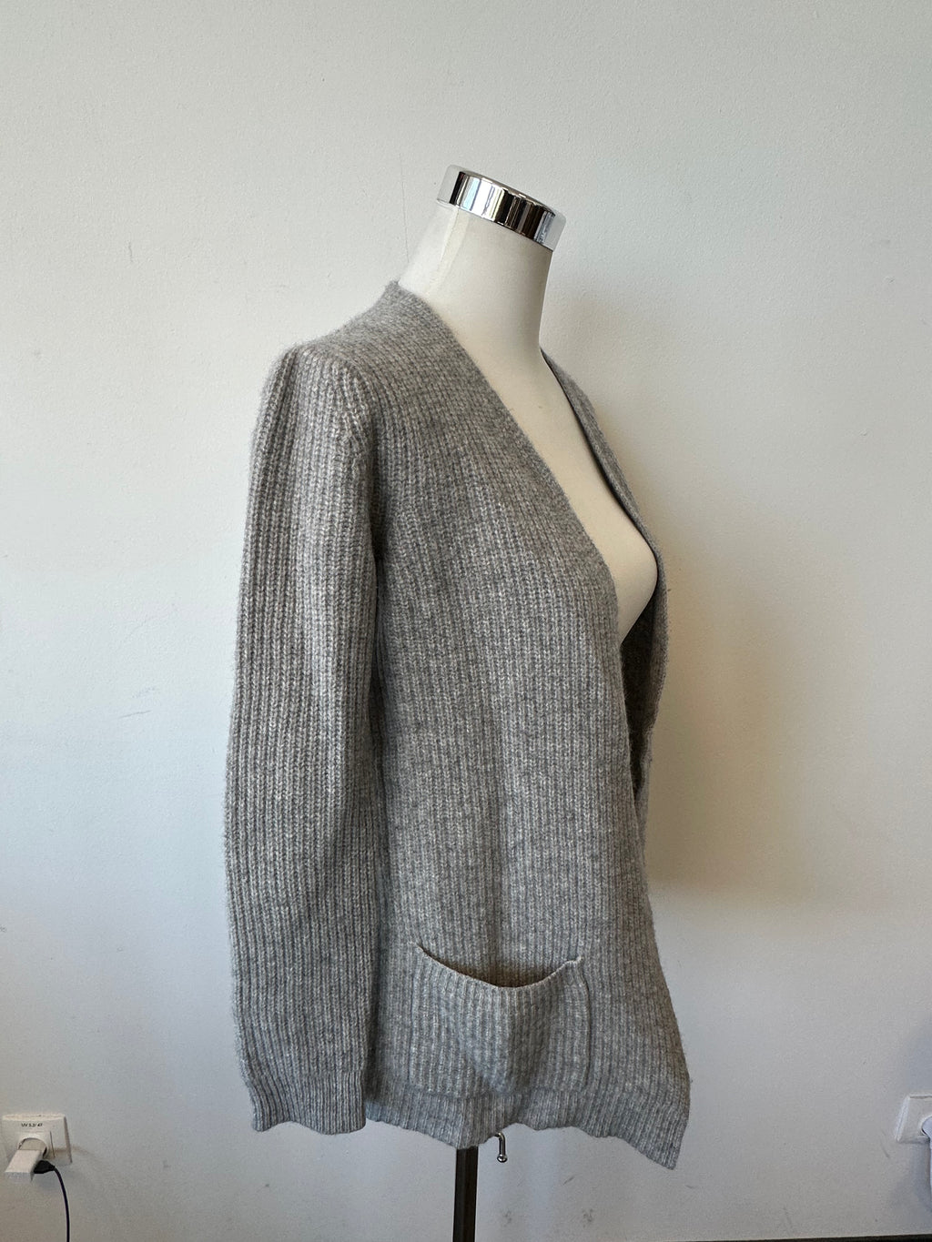 S. Marlon 100% Kaschmir Longline Cardigan S Hellgrau Sehr Gut