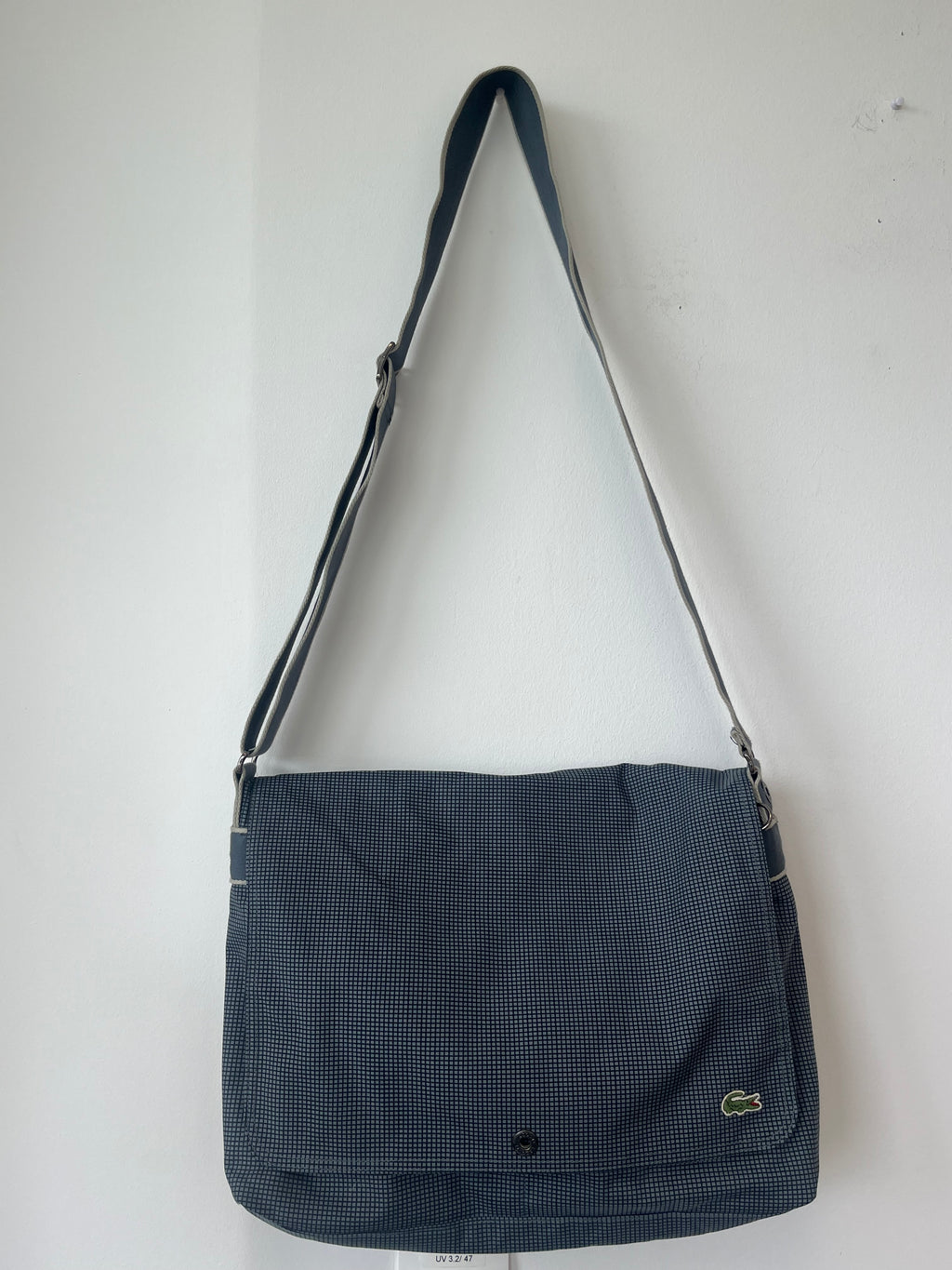 Lacoste Messenger Bag – Blau Micro-Karo – Sehr guter Zustand – Groß