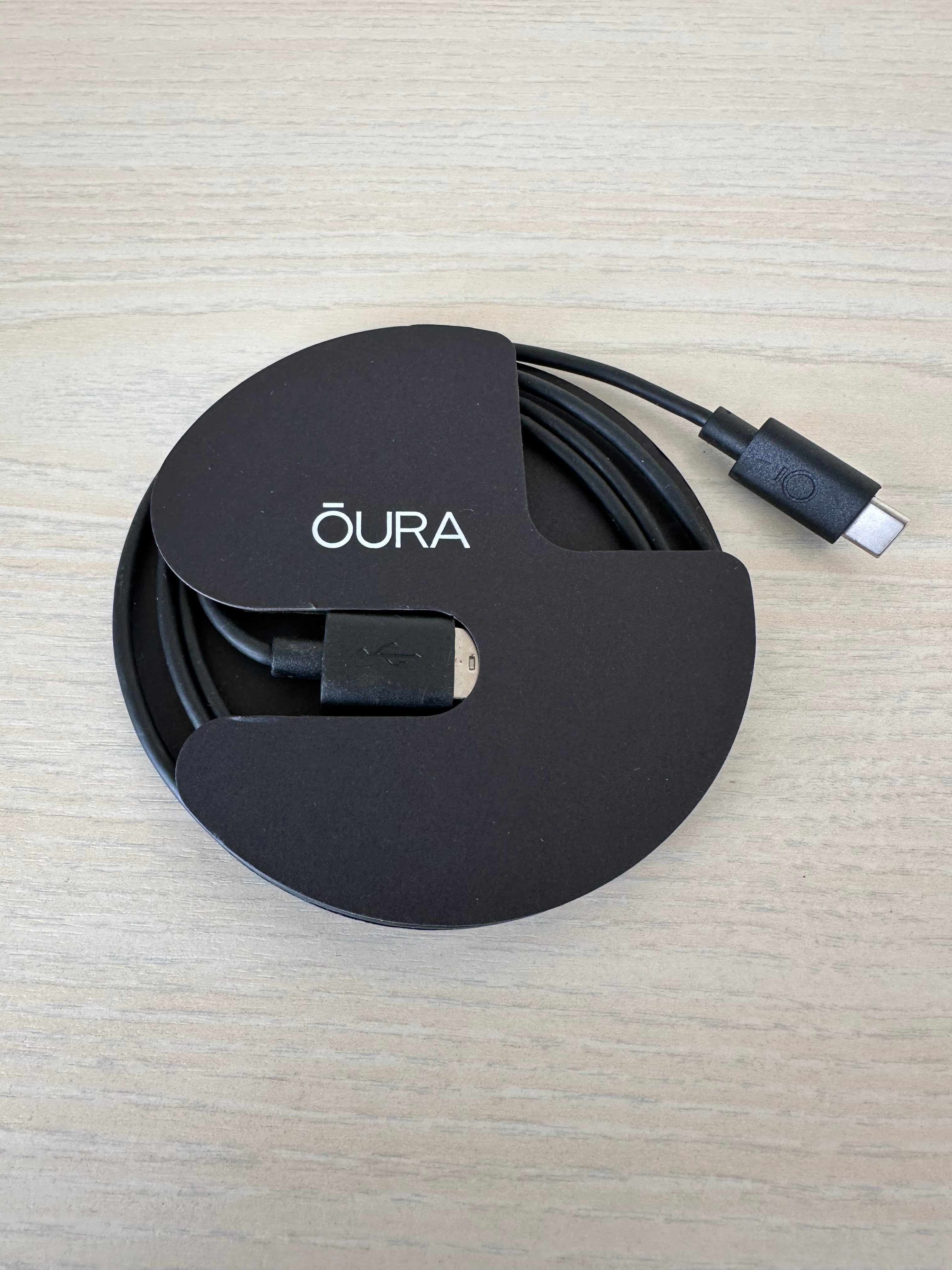 Oura Ring Gen 3 Horizon Stealth Größe 10 Smart Ring mit Ladegerät, Box, sehr gut