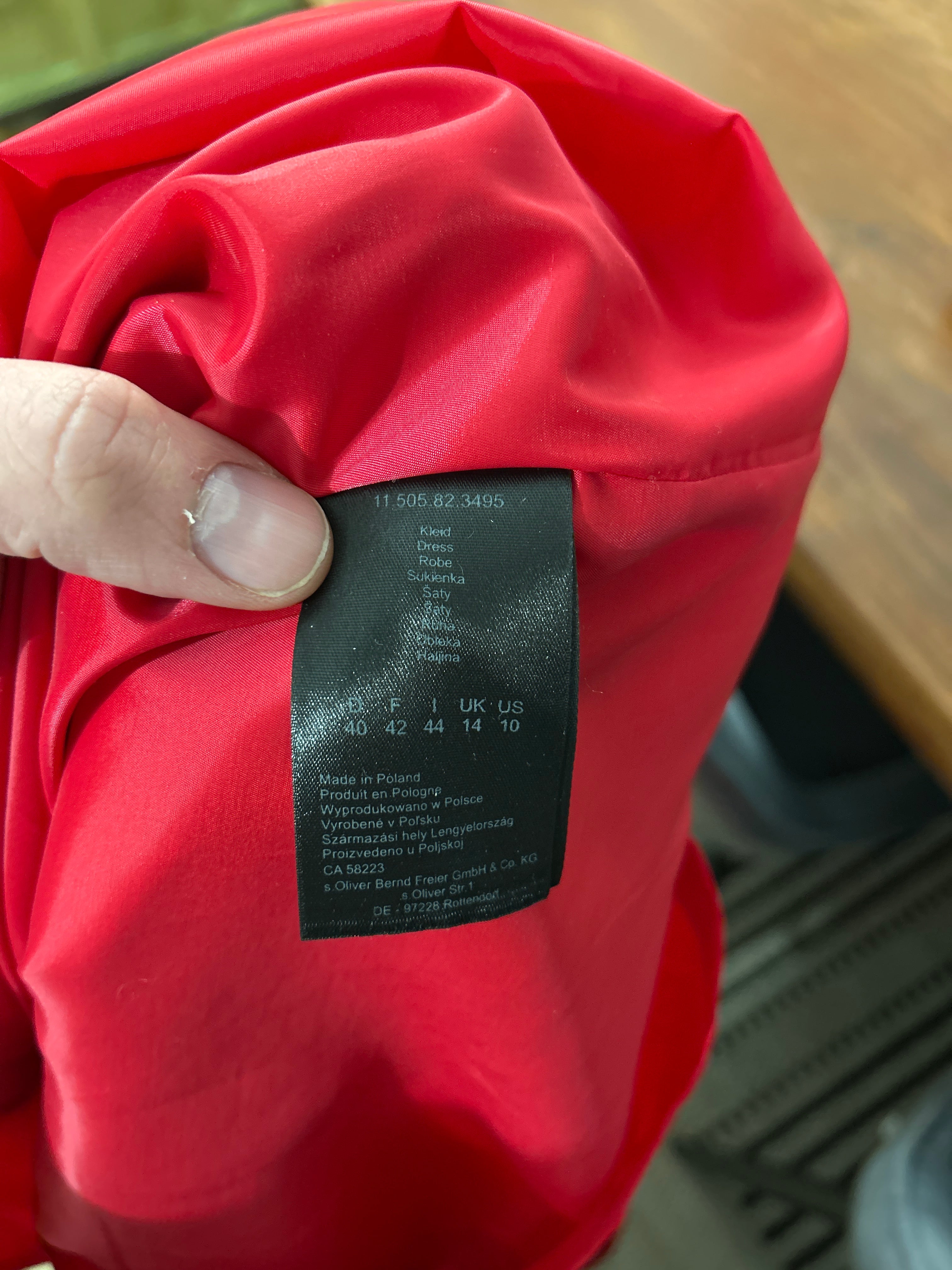 s.Oliver PREMIUM Etuikleid – Rot, Größe 40, Sehr guter Zustand