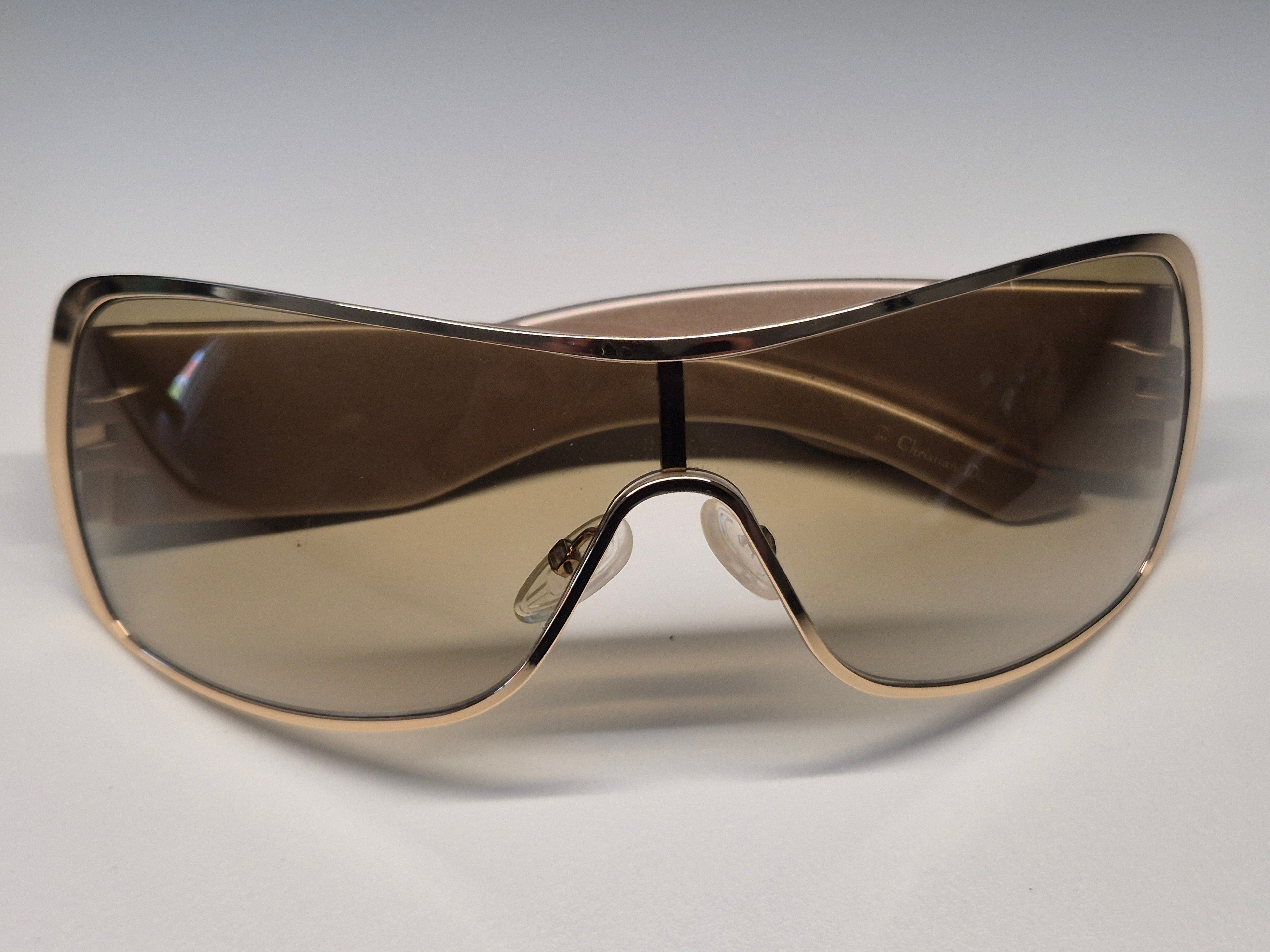 Vintage Dior Crystal Shield Sonnenbrille – Gold, Guter Zustand, Medium