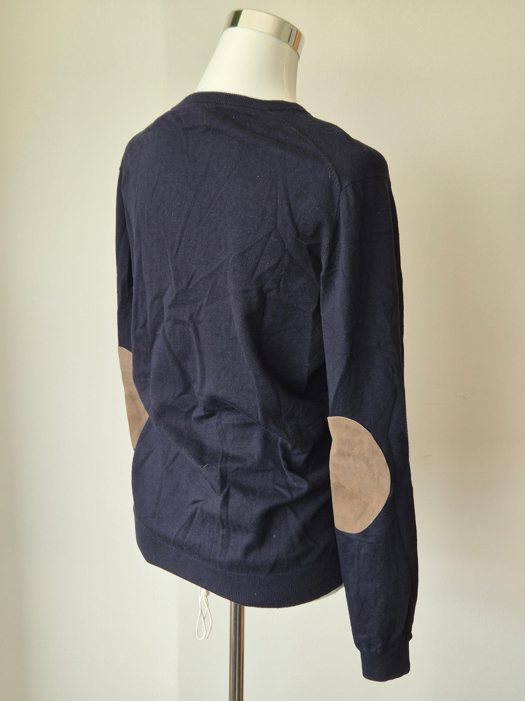Massimo Dutti Men’s Navy Fine-Gauge V-Neck Sweater, Size M, Very Good