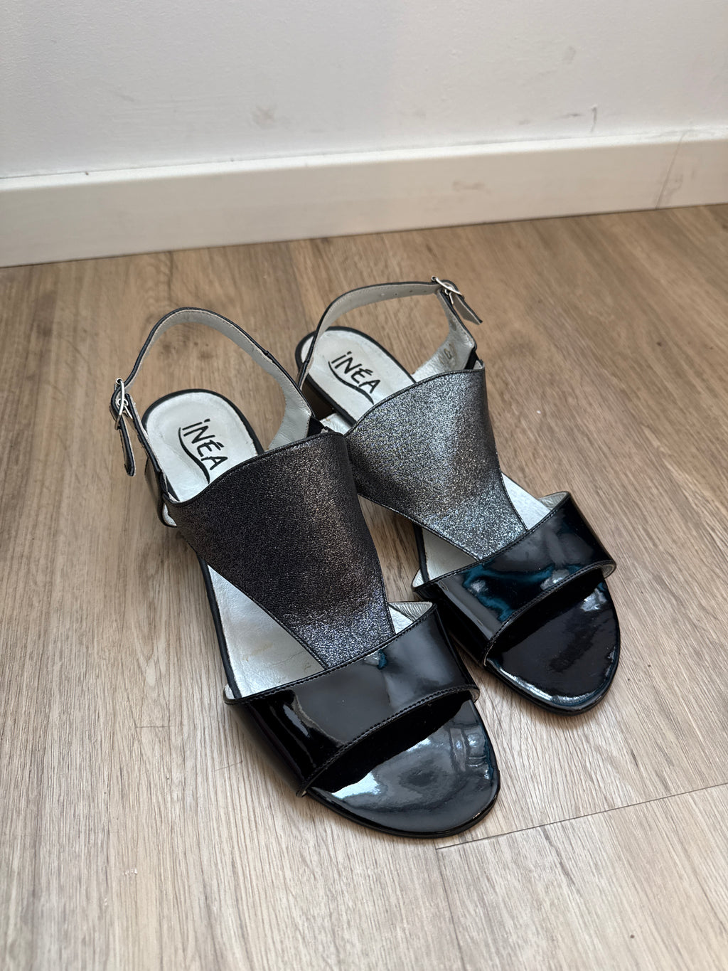 INÉA Slingback-Sandalen Leder, Gr. 39, Schwarz, sehr guter Zustand