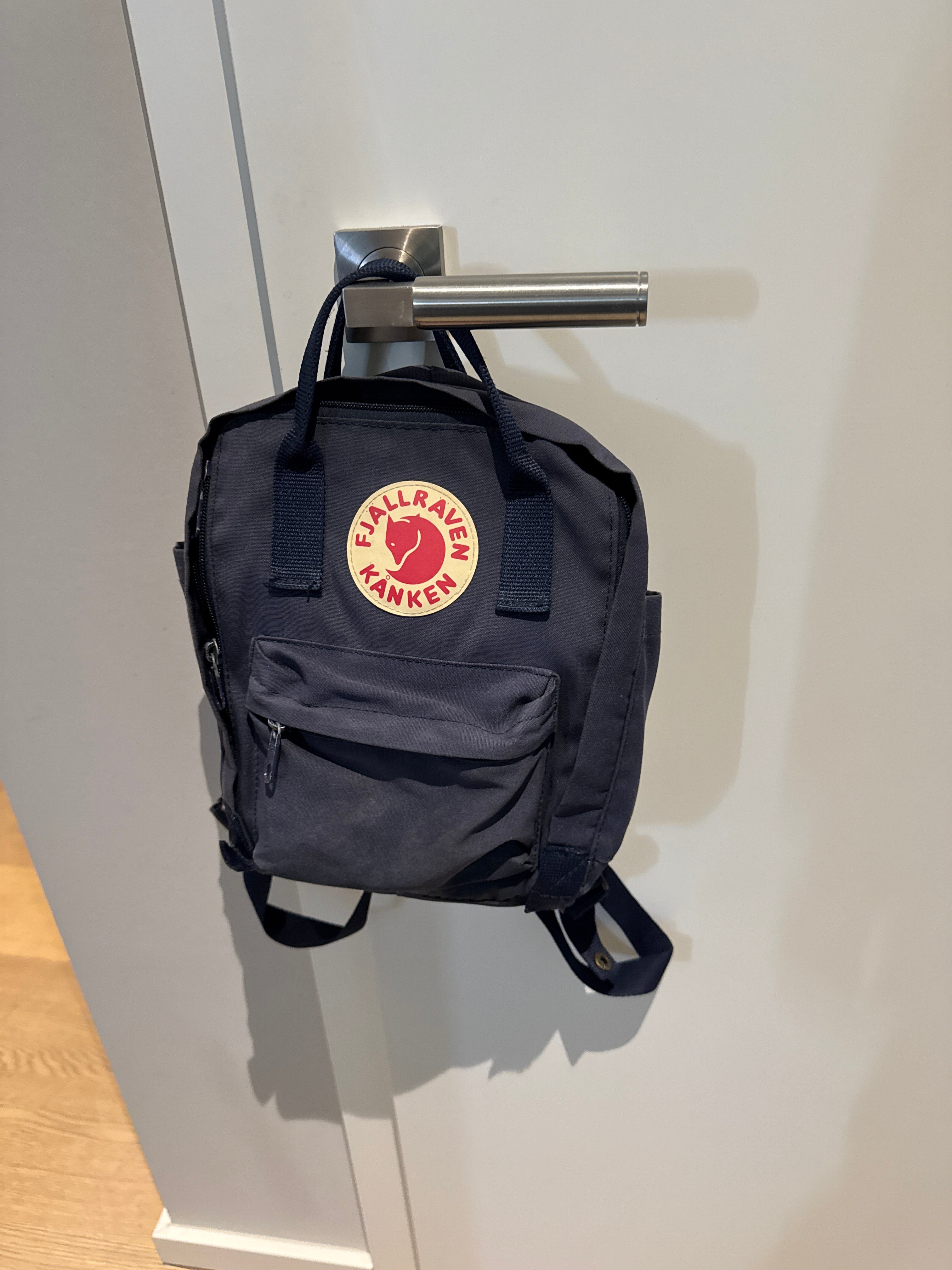 Fjällräven Kånken Mini Backpack Navy Blue, Small, Normal Use, 30cm Long