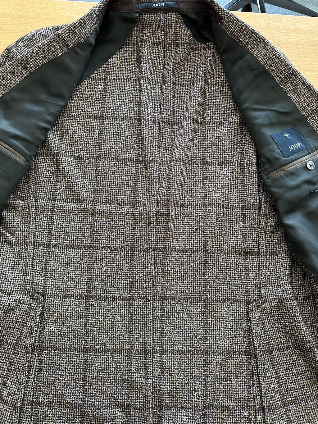JOOP! Slim Fit Wool Blazer – Brown Plaid – Size 54 – Like New