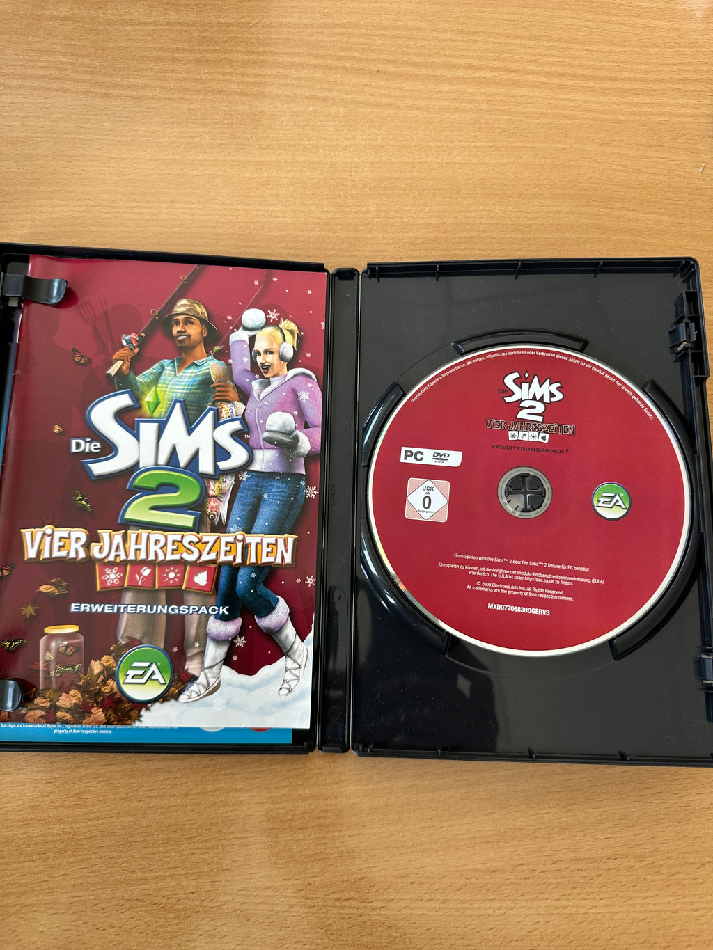 EA Games The Sims 2 Seasons Expansion Pack PC DVD Complete Good Condition
