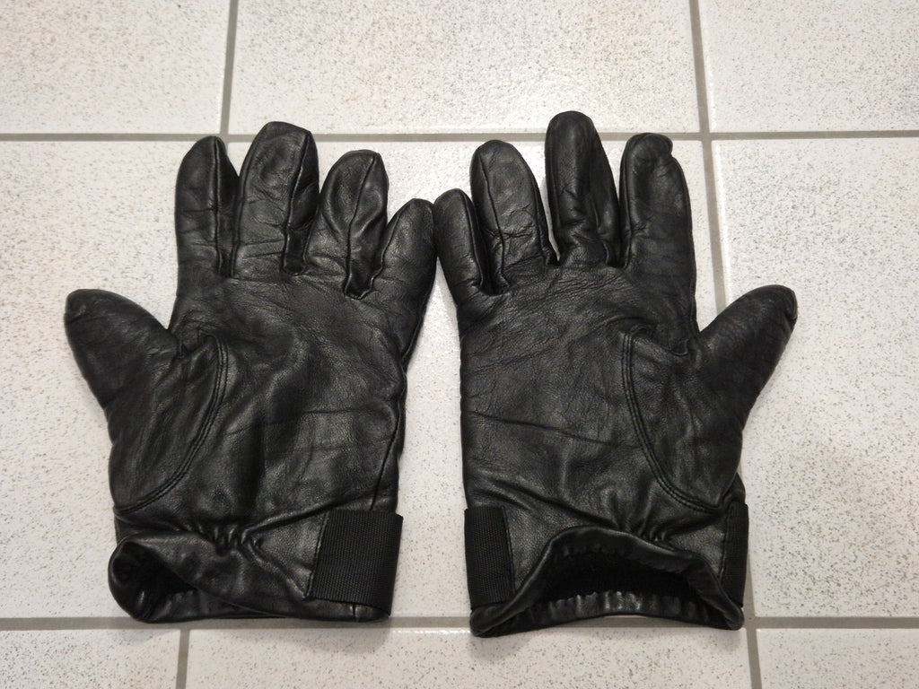 Hugo Boss Black Leather Gloves Medium, Normal Use