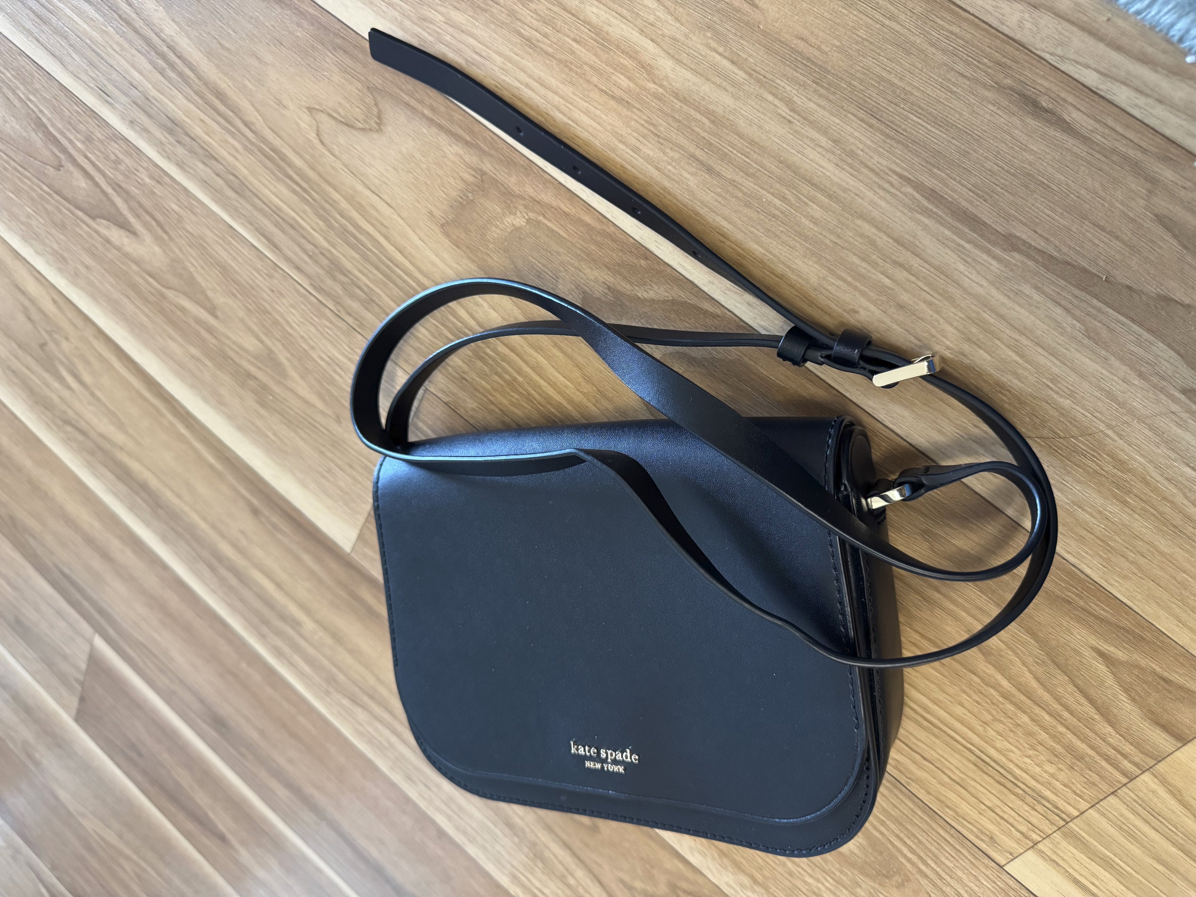 Kate Spade Madison Saddle Bag schwarz Leder Crossbody Mittel – sehr guter Zustand