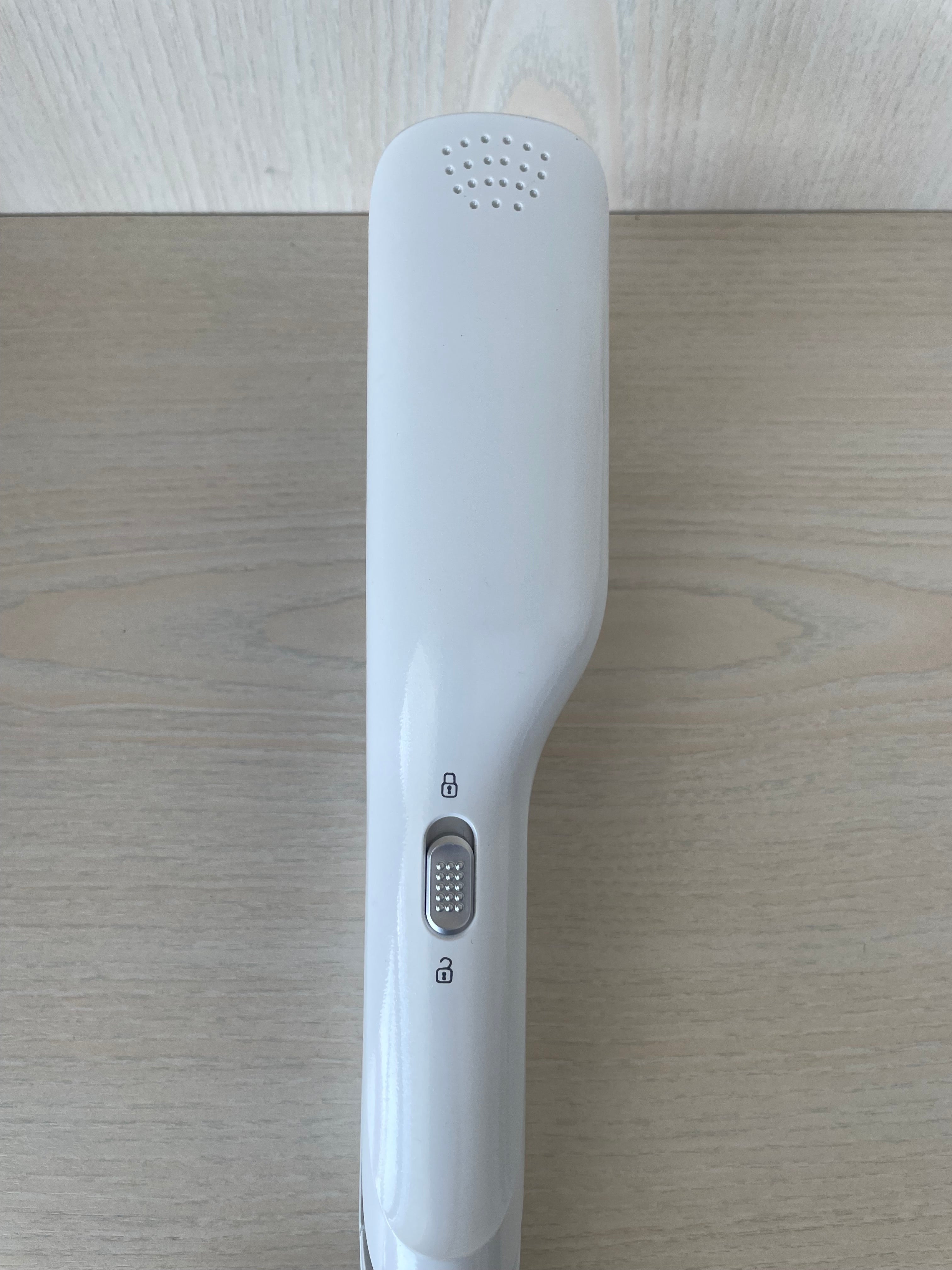 Silk’n GoBrush Mist Dampf-Glättbürste Weiß EU-Stecker Sehr Gut