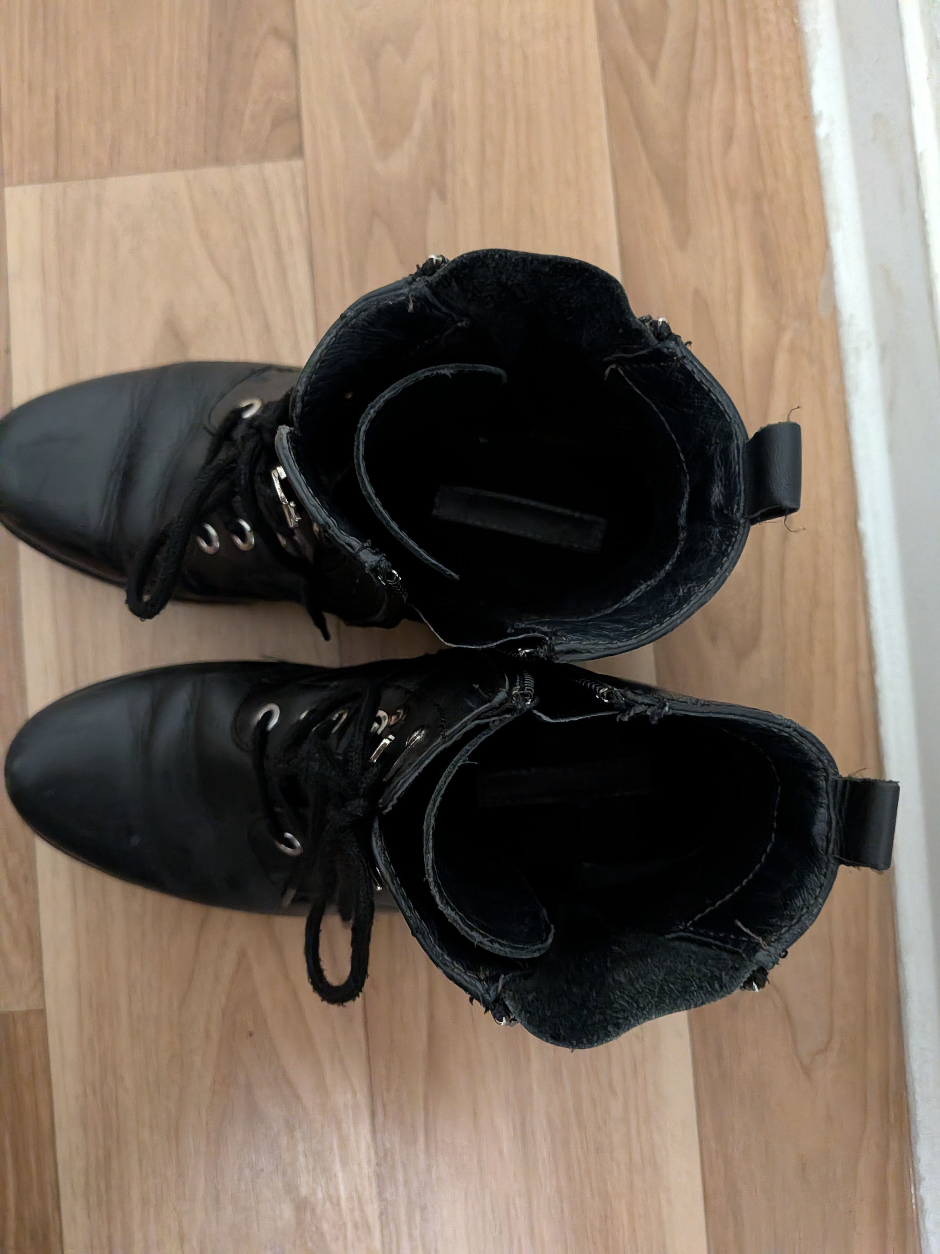 Schwarze Combat/Lace-Up Boots EU 36 – guter Zustand