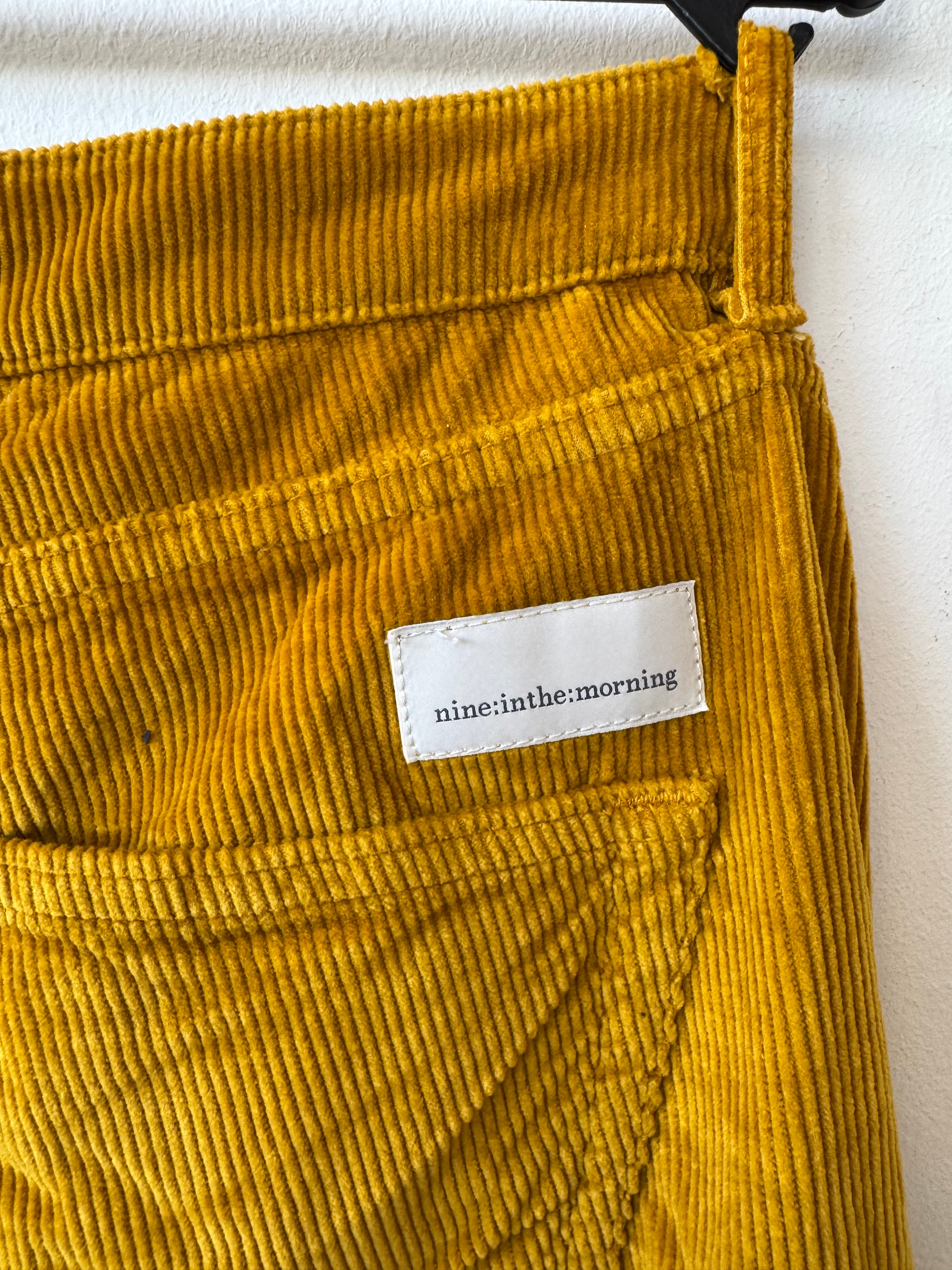 Nine in the Morning Cordhose Gold W28, guter Zustand