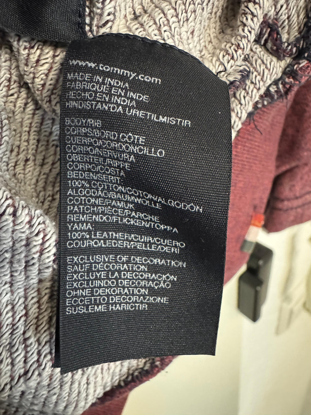 Tommy Hilfiger Denim Men’s Shawl Collar Sweater Bordeaux Size M Good Condition