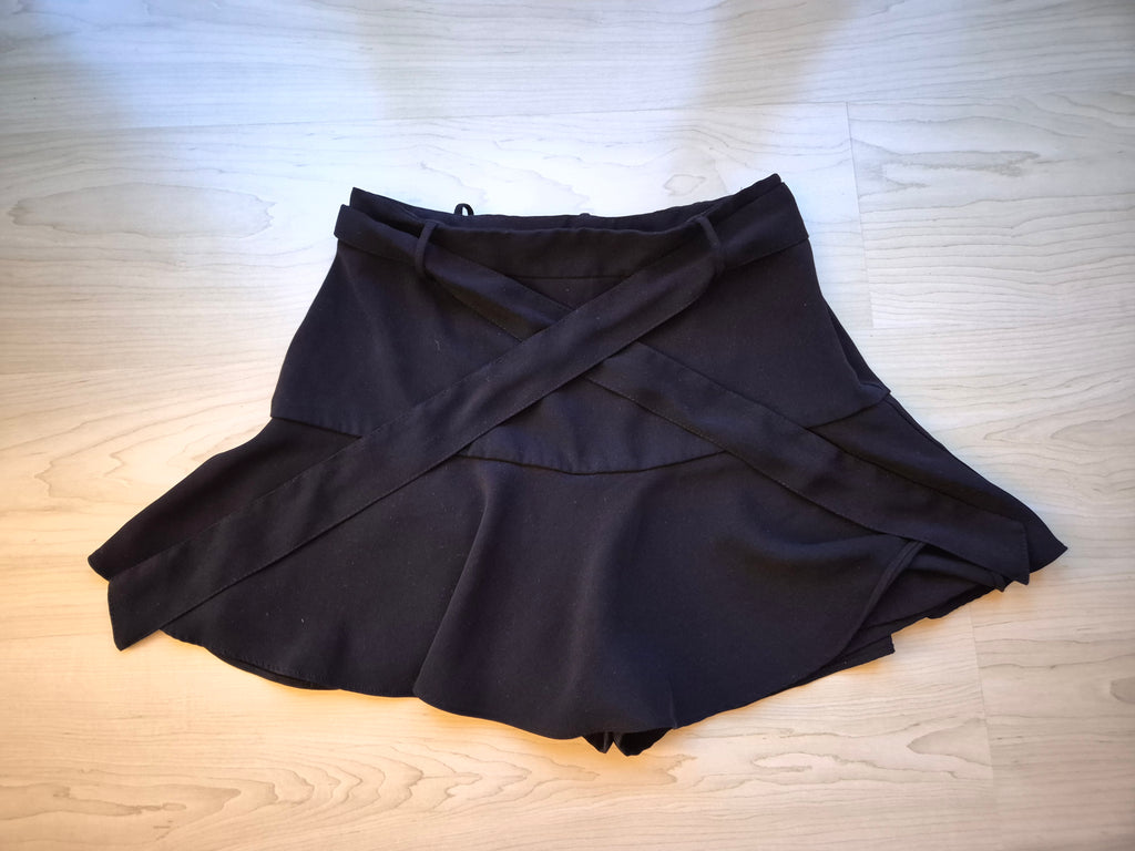 Zara Schwarzer Minirock M Polyester Guter Zustand