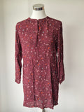 REPEAT Kleid – Sternenmuster, Bordeaux, Größe 36, sehr guter Zustand