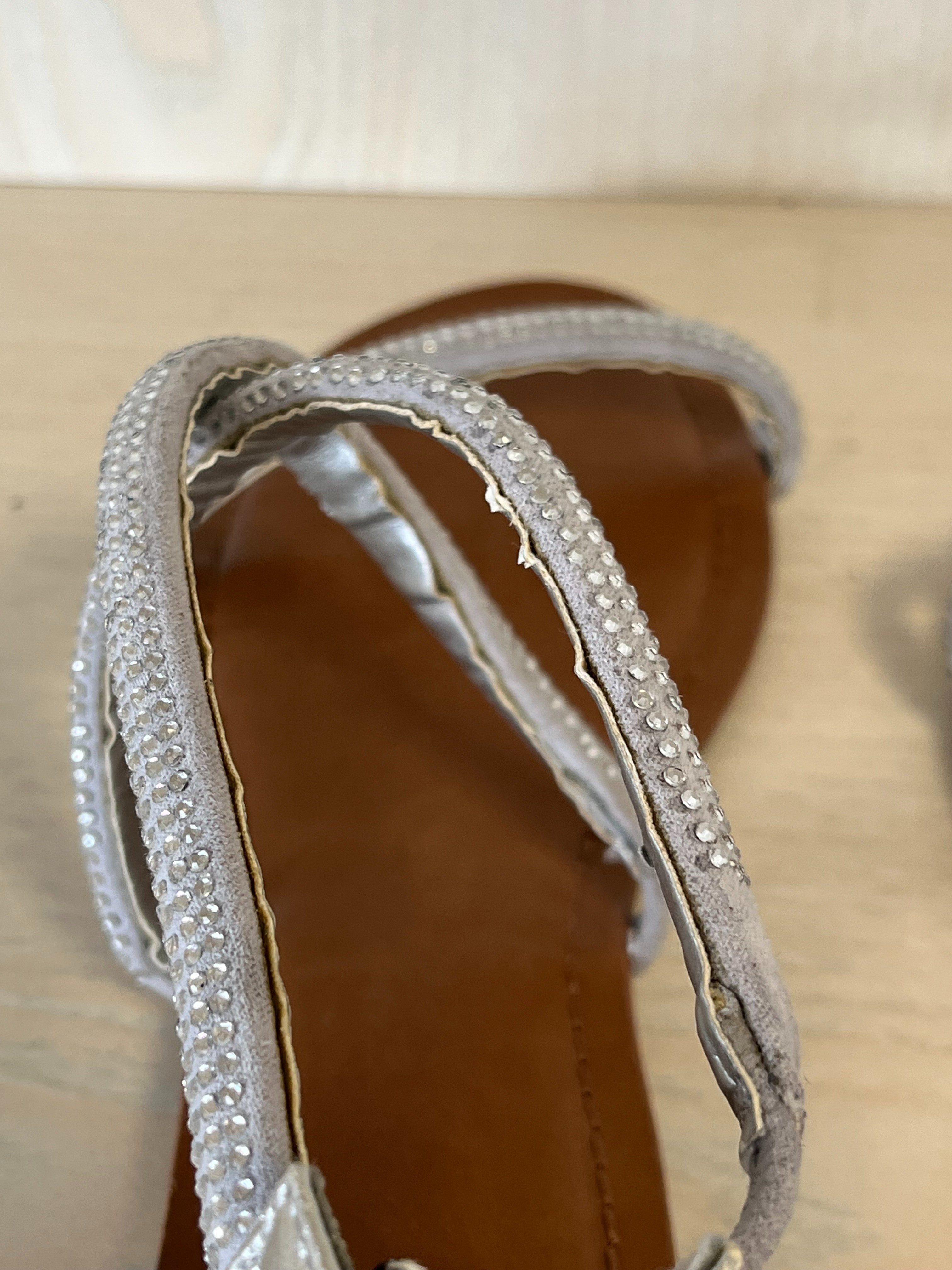 Massimo Sandalen mit Strass | Beige-Grau | Wie Neu | Gr. EU 7 1/2