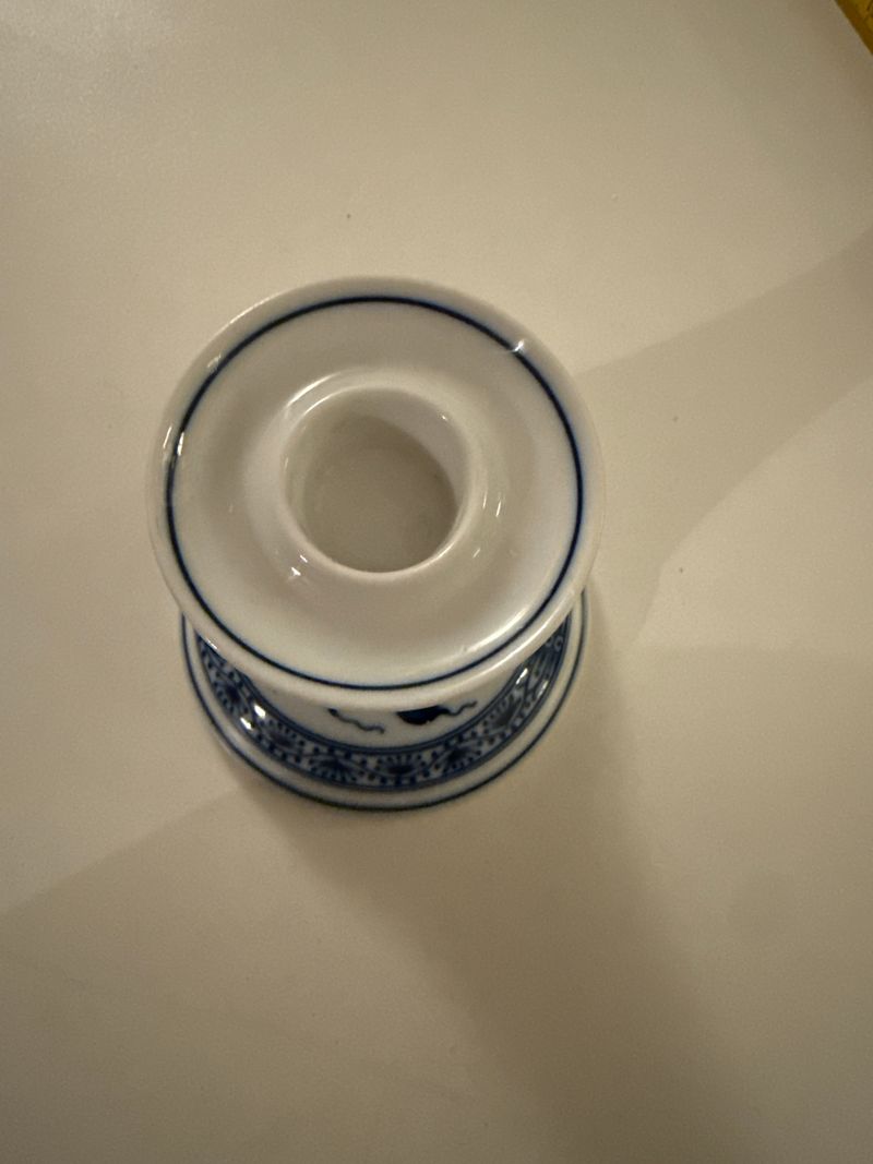 Hutschenreuther Blue Onion Porcelain Candle Holder, 8 cm, Very Good Condition