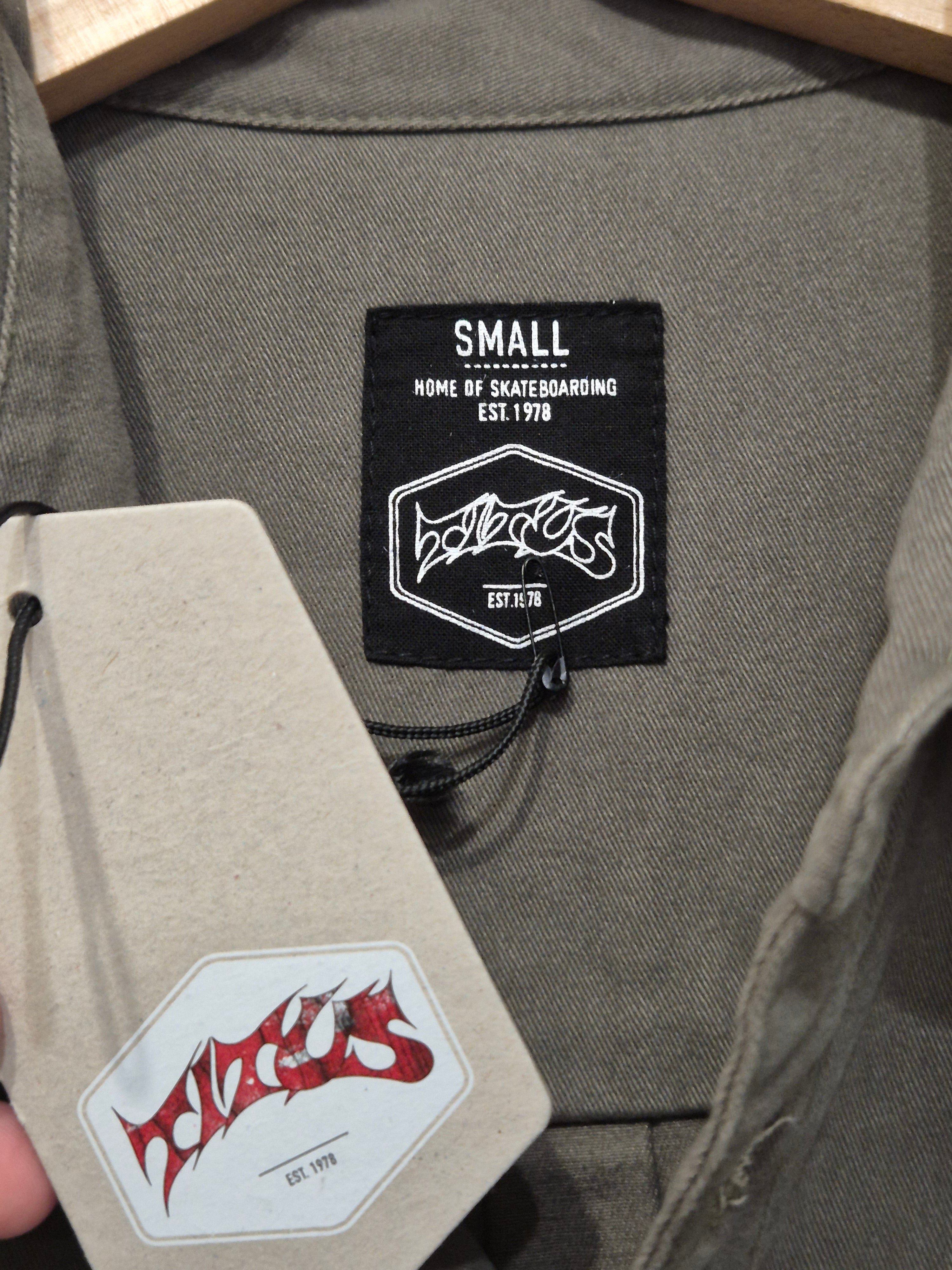 NWT Titus Skateboarding Twill Shirt, Dark Green, Size S, Very Good