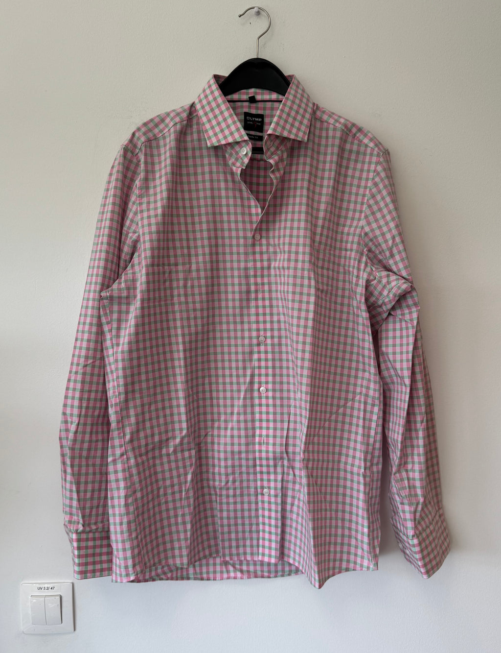 OLYMP Level Five Hemd Body Fit Gr. 42 pink/grün kariert Sehr Gut