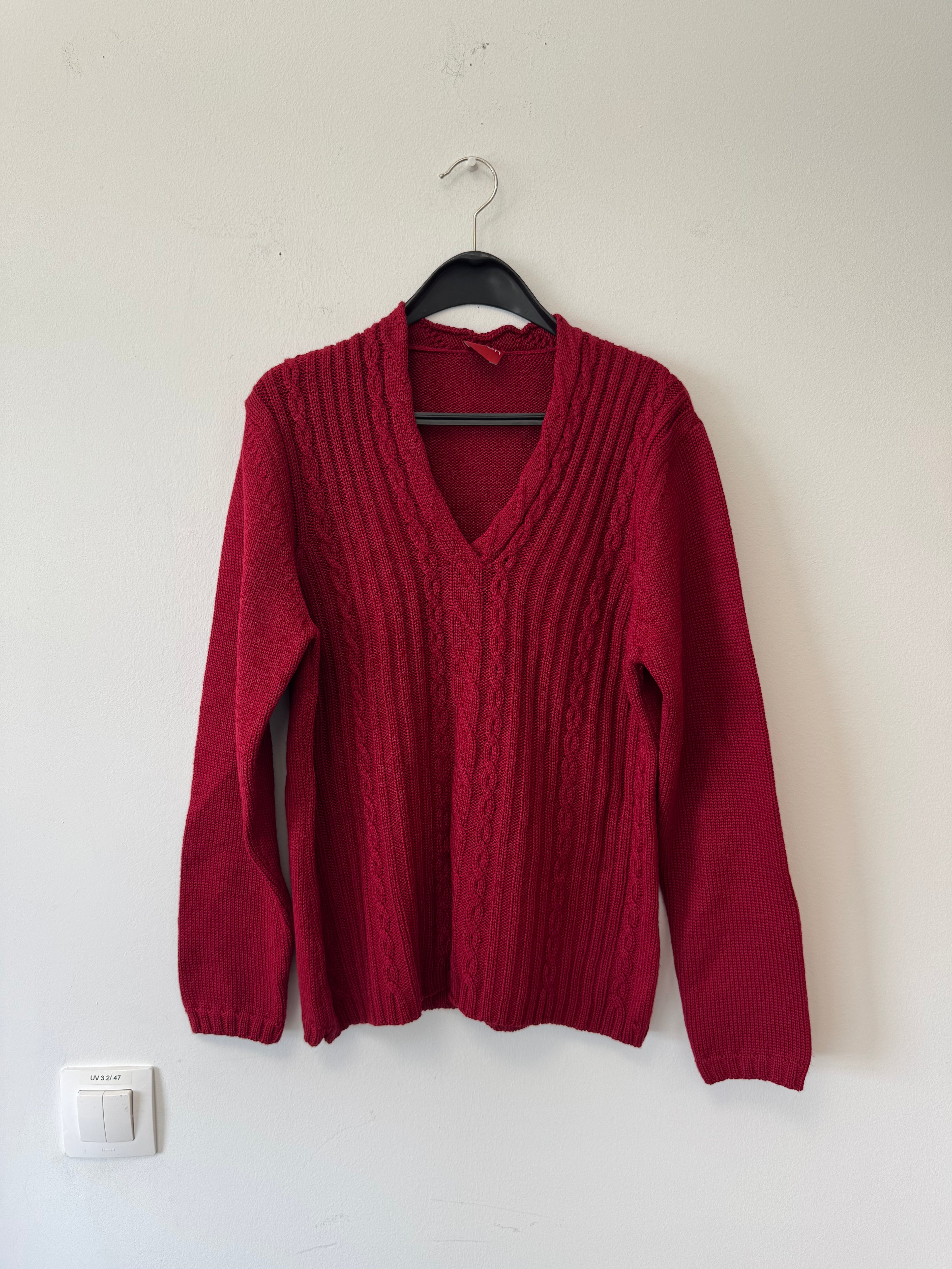 Olsen Women’s V-Neck Sweater | 100% Cotton | Size M | Red | Very Good