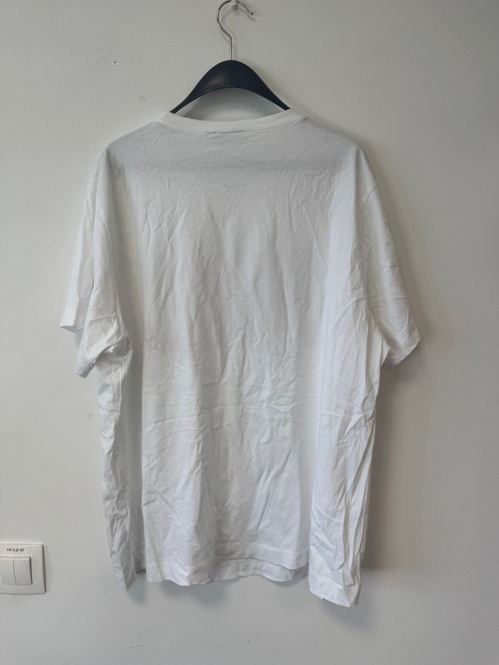 Escada Eriss T-Shirt – Pailletten-Lippen, Weiß, XL, Sehr guter Zustand