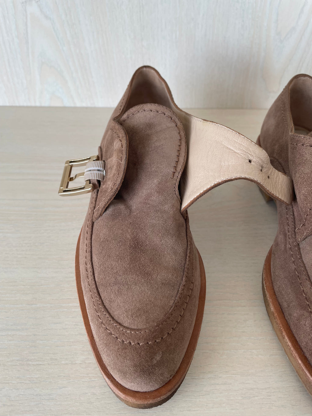 Latouche Classic Loafer Wildleder Beige Schnalle EU 37 Sehr Gut