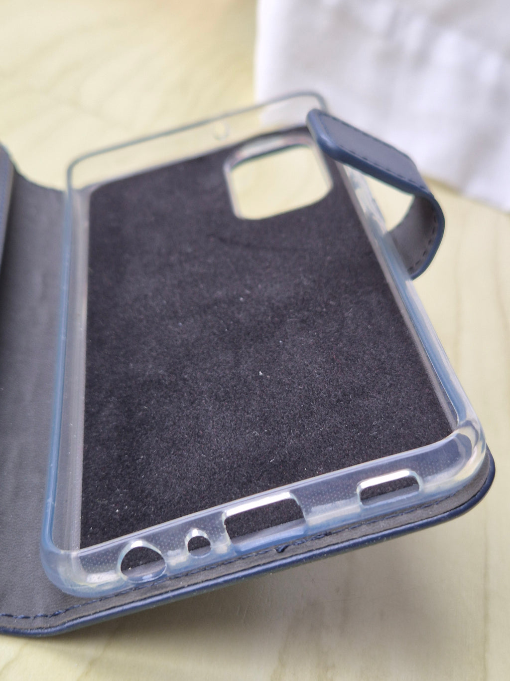 Selencia Echtleder Book Case Samsung Galaxy A32 Dunkelblau – wie neu